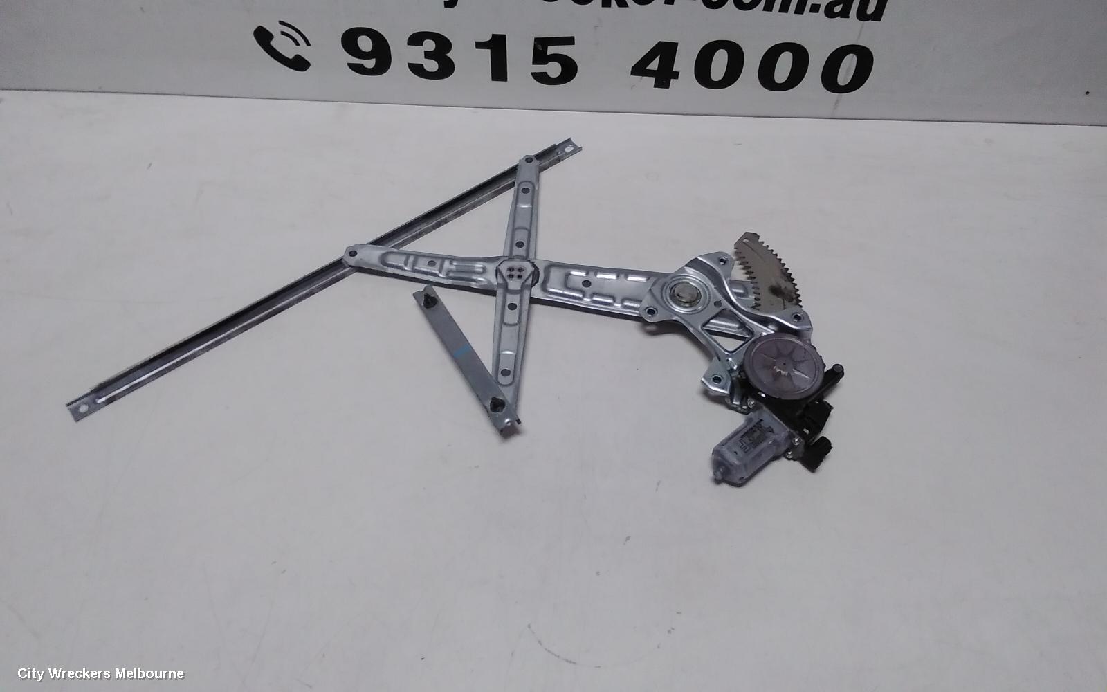 MITSUBISHI PAJERO RIGHT FRONT WINDOW REG/MOTOR, QE, PAJERO SPORT, 10/2015 ONWARDS - Image 2
