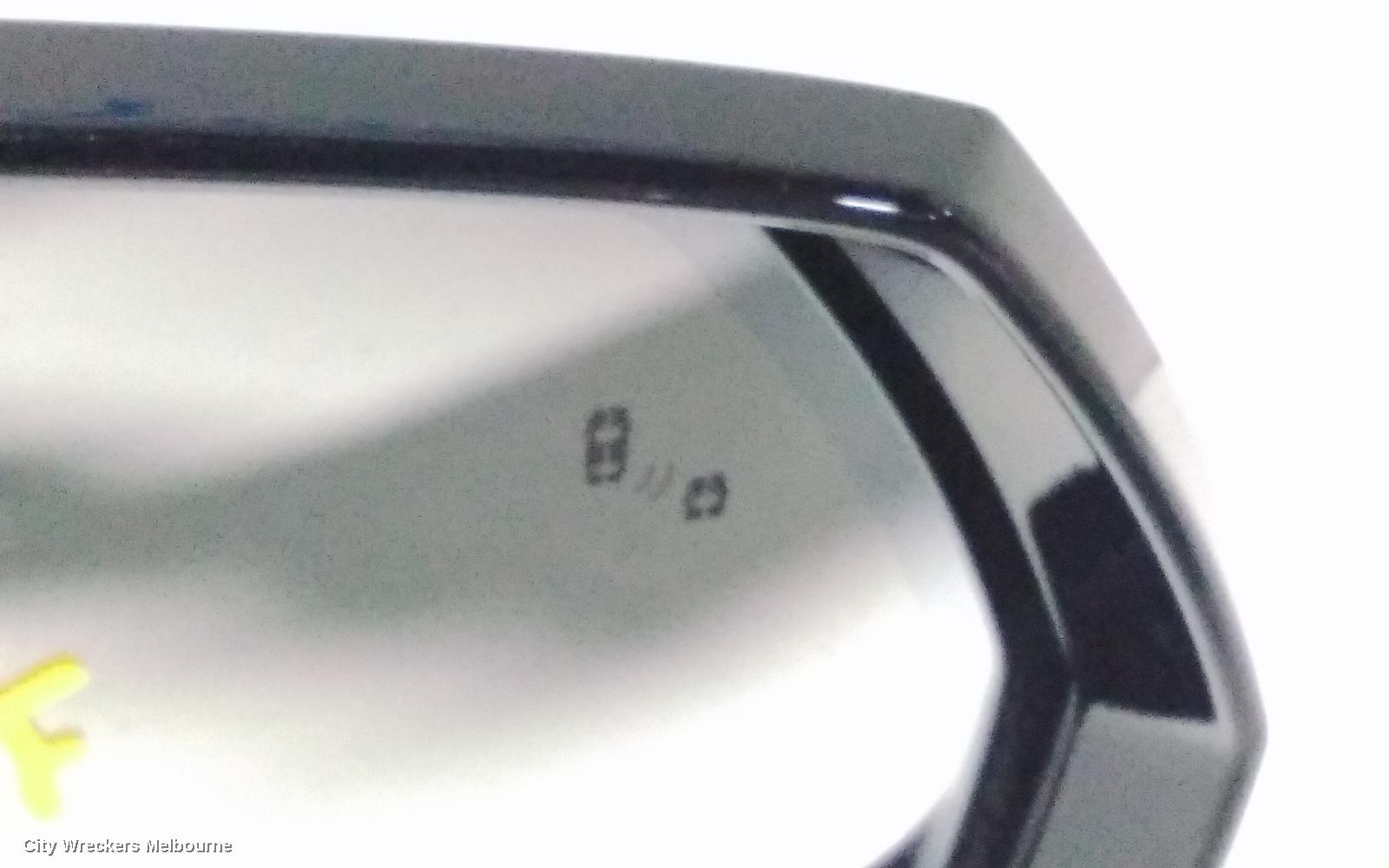 HYUNDAI GENESIS RIGHT DOOR MIRROR, DH, SENSORY & ULTIMATE PACK TYPE, 11/2014 - 01/2018 - Image 2