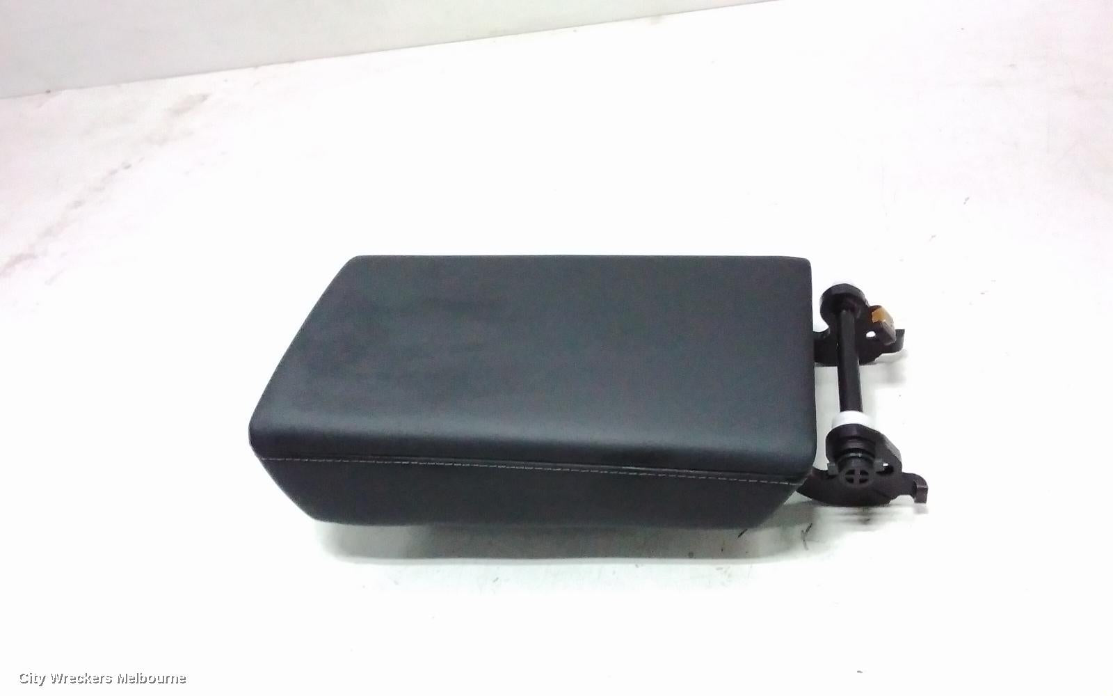 TESLA MODEL 3 CONSOLE, 1ST GEN, 06/2019 ONWARDS - Image 3