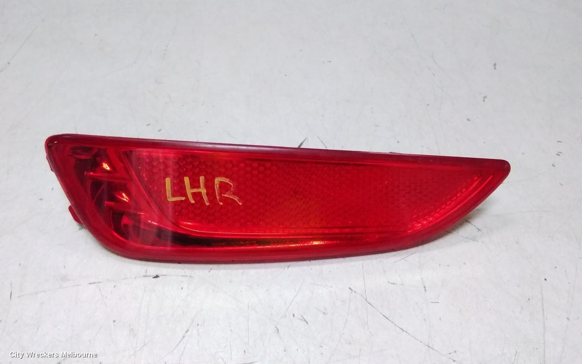 HYUNDAI ACCENT LEFT TAILLIGHT, RB, IN BUMPER REFLECTOR, HATCH, ACTIVE/ELITE/SPORT, 05/2011 - 12/2019 - Image 2