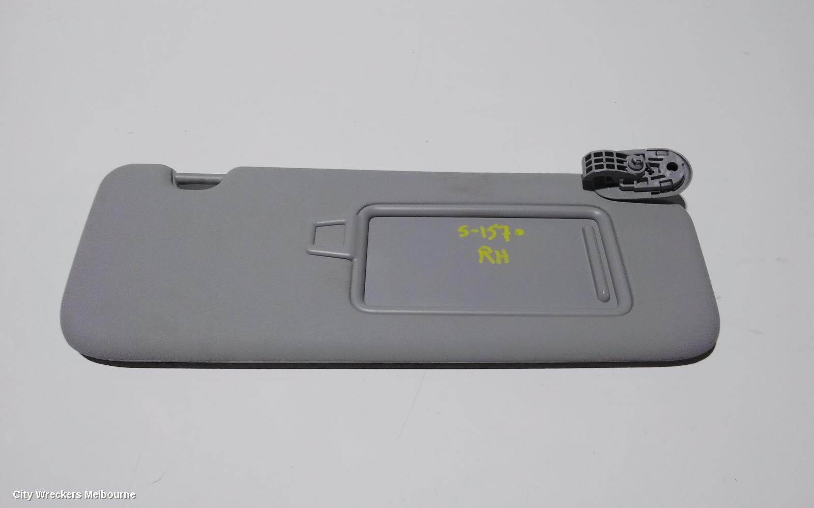 HYUNDAI I30 SUNVISOR, PD, RH SIDE, 03/2017 ONWARDS - Image 1