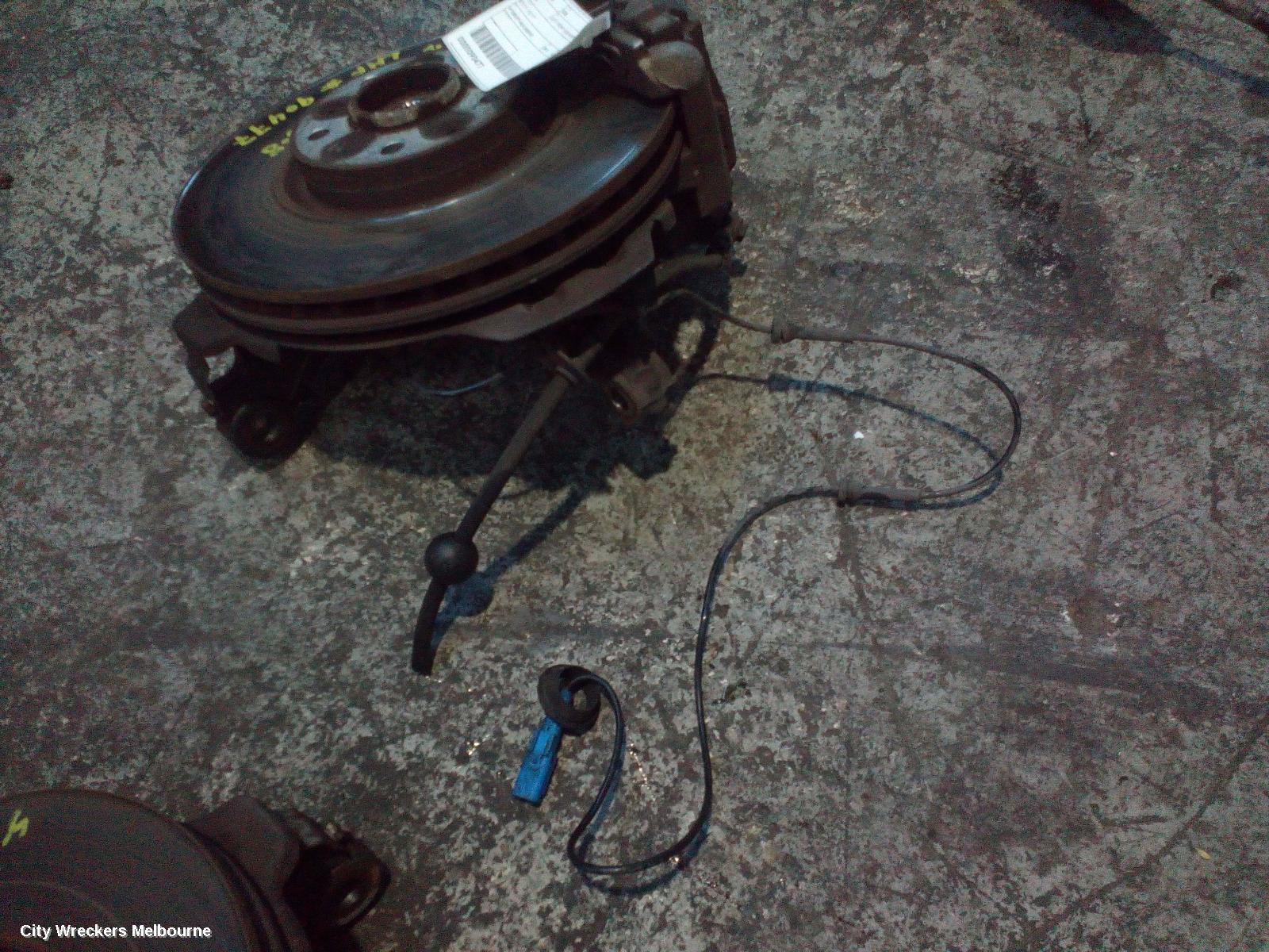 PEUGEOT 508 LEFT FRONT HUB ASSEMBLY, 07/2011 - 12/2017 - Image 2