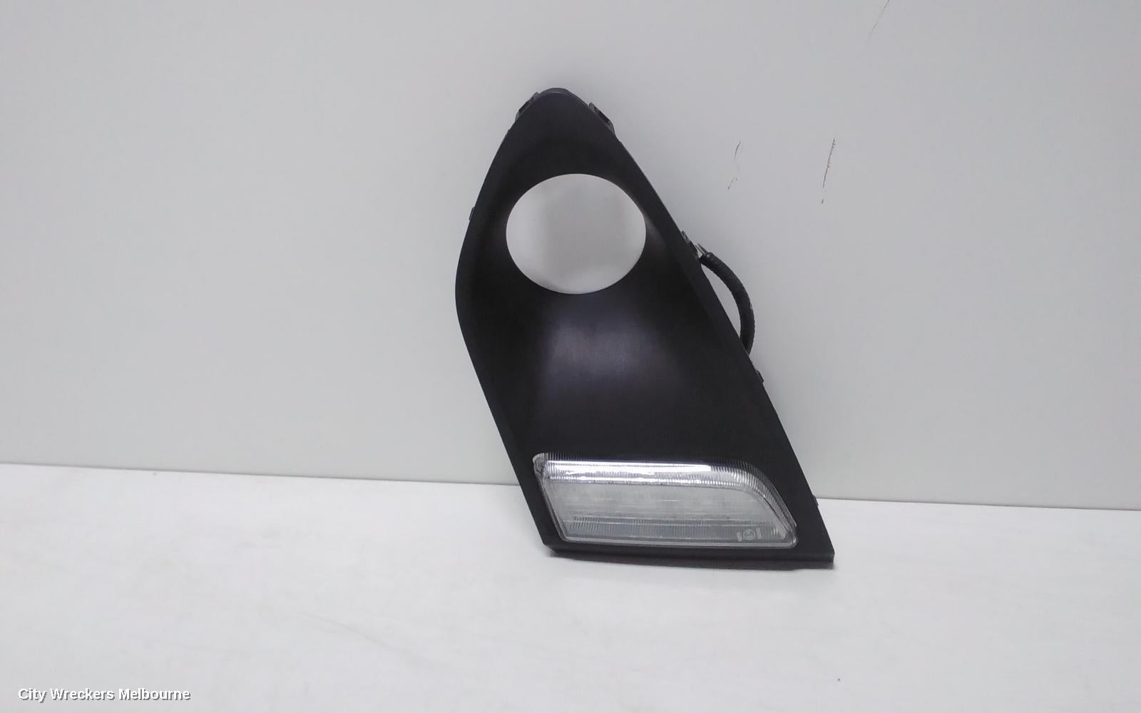 SUZUKI BALENO LEFT INDICATOR/FOG/SIDE, DAYTIME RUNNING LAMP, EW, 04/2016 - 07/2019 - Image 1