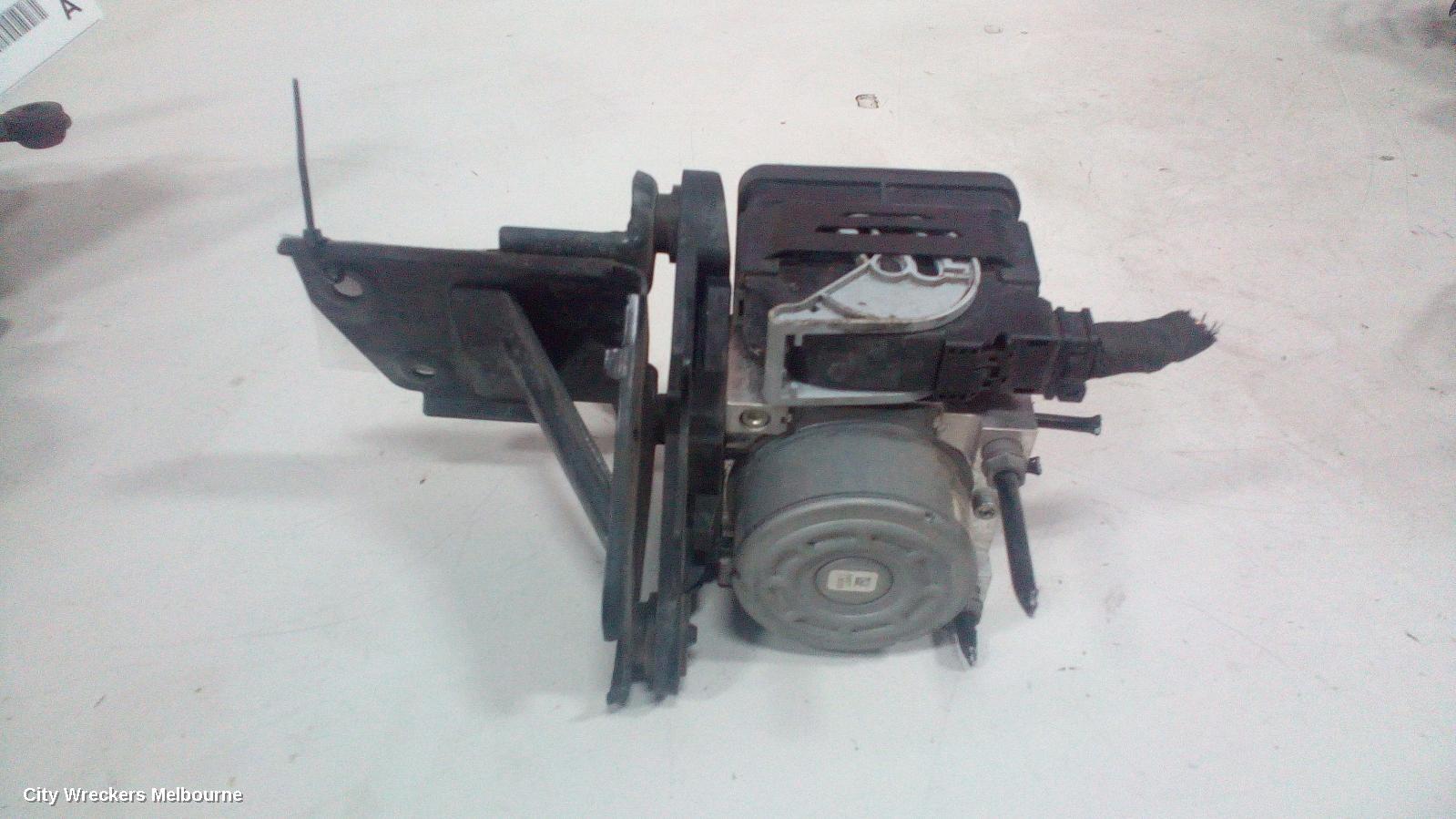 VOLKSWAGEN GOLF ABS PUMP/MODULATOR, GEN 7, ON MOTOR P/N 3Q0614517R, 03/2013 ONWARDS - Image 3