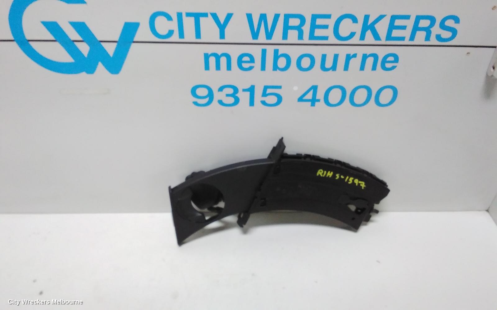 BMW 3 SERIES, E90, 03/2005 - 12/2013, CUPHOLDER RIGHT (DRIVER SIDE) - TESTED WORKS: 78866 - Image 2