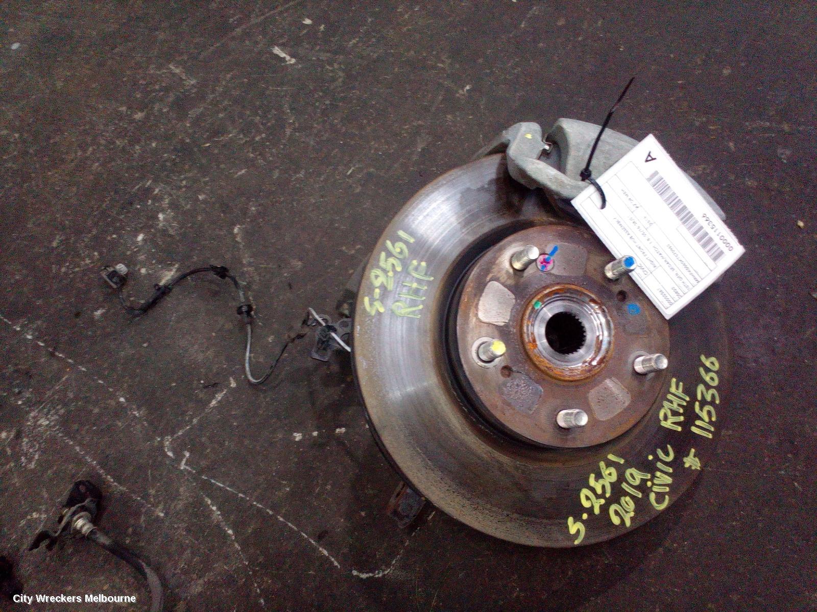 HONDA CIVIC RIGHT FRONT HUB ASSEMBLY, 10TH GEN, SEDAN/HATCH, 1.8, 05/2016 - 08/2021 - Image 3