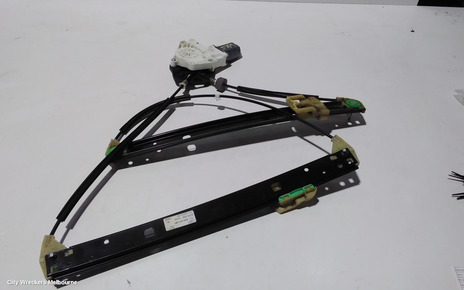 AUDI Q3 LEFT FRONT WINDOW REG/MOTOR, 8U, 03/2012 - 12/2018 - Image 1