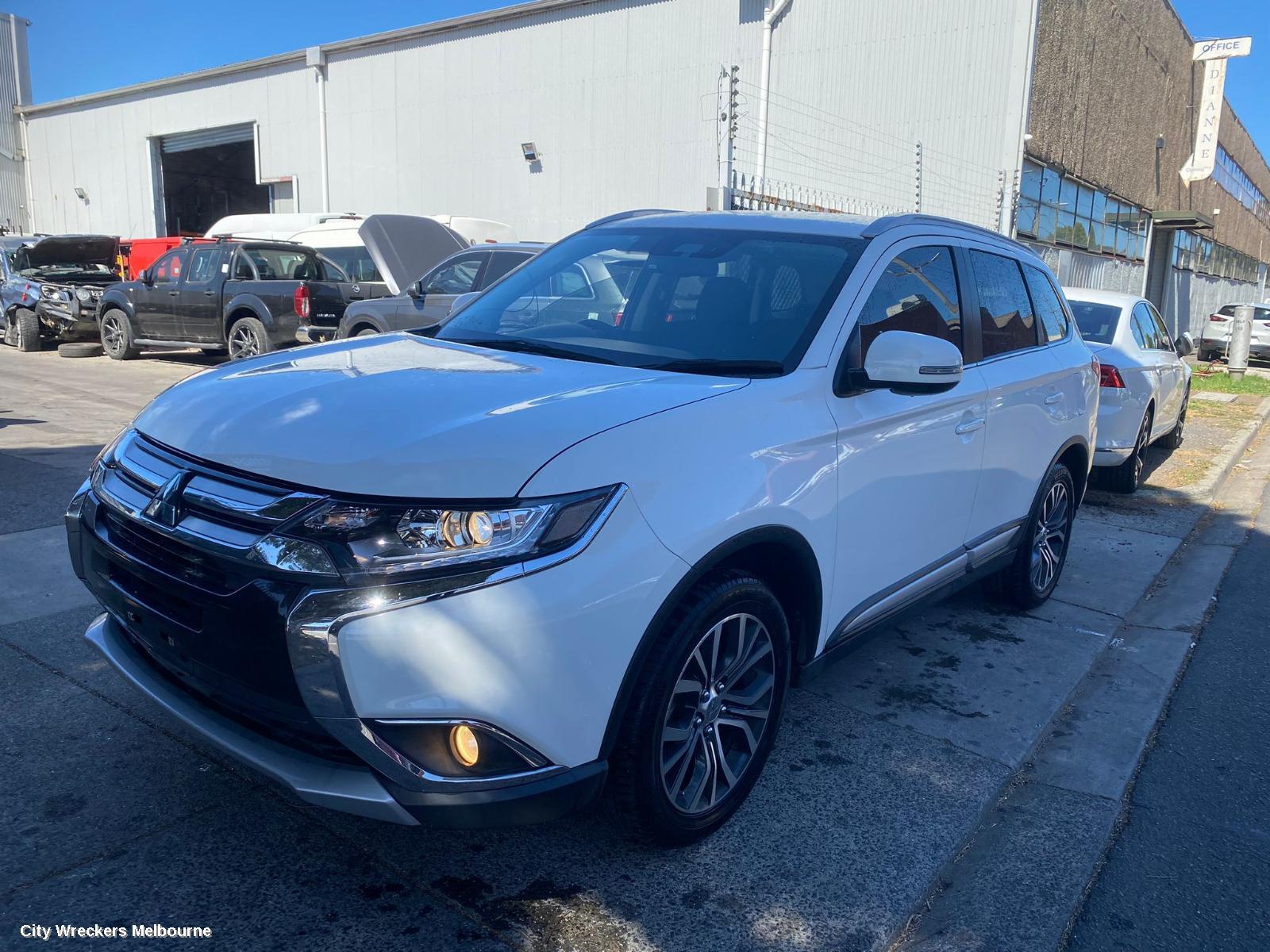 MITSUBISHI OUTLANDER CATALYTIC CONVERTER, MANIFOLD-CAT TYPE, 2.4, PETROL, ZL, 04/2018 - 07/2021 - Image 1
