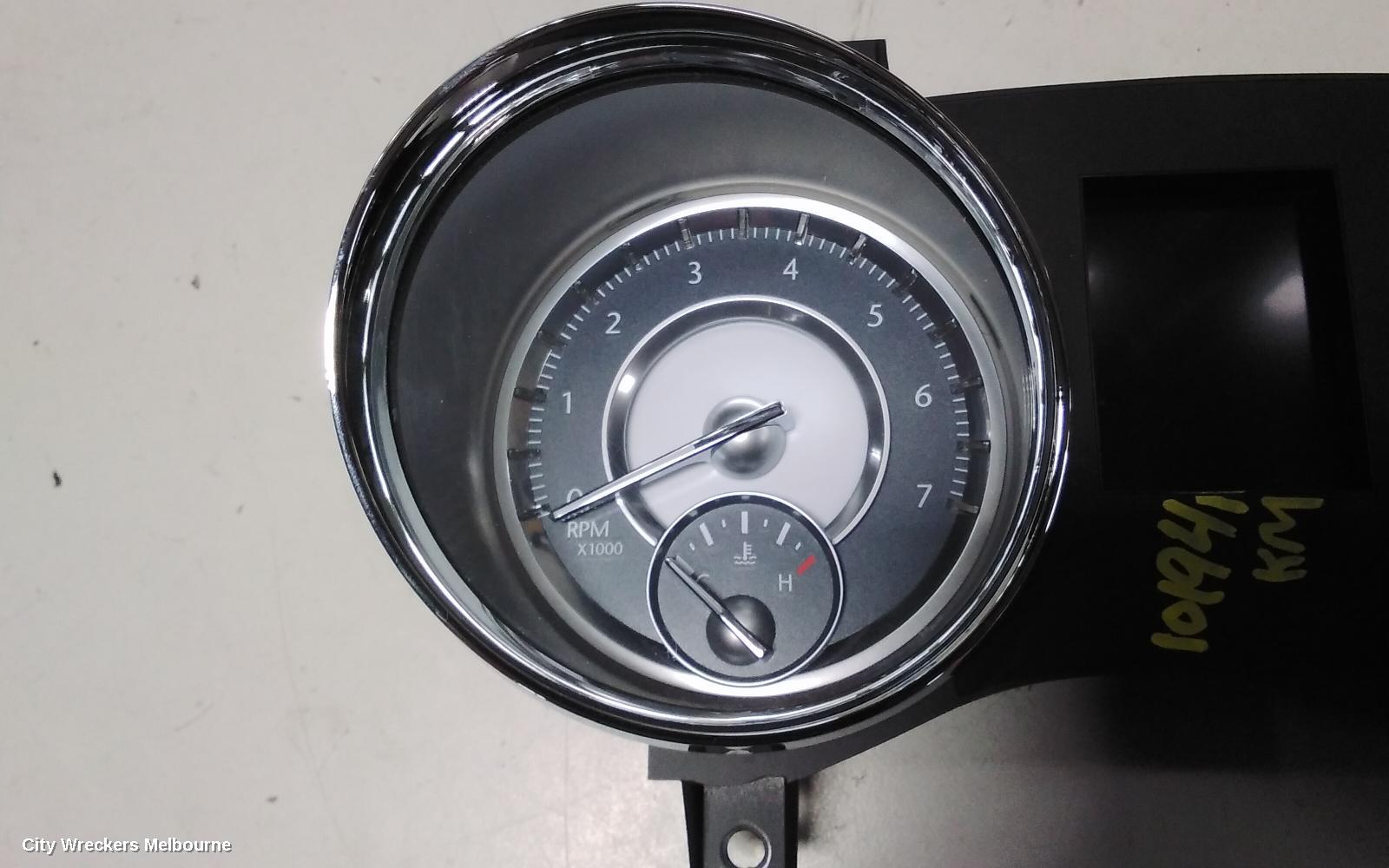 CHRYSLER 300C INSTRUMENT CLUSTER, PETROL, 3.6, LX, 07/2012 ONWARDS - Image 3