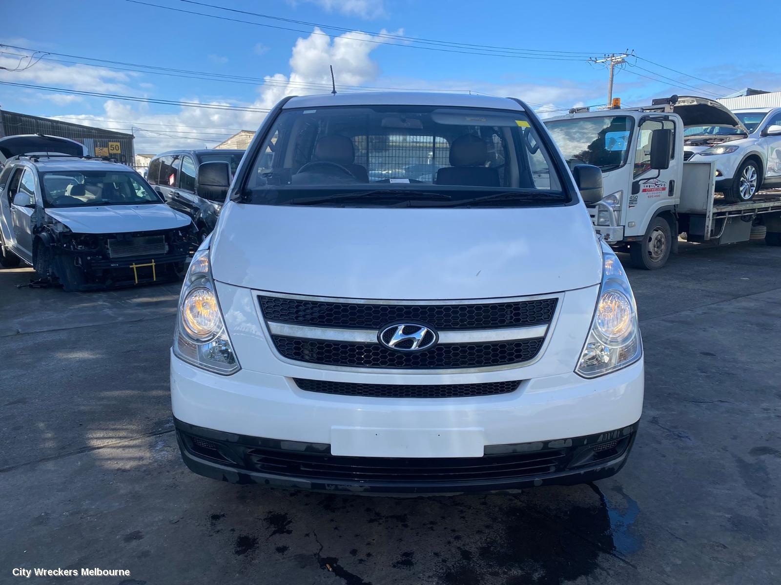 HYUNDAI ILOAD/IMAX A/C CONDENSER, TQ, PETROL, 11/2007 ONWARDS - Image 2