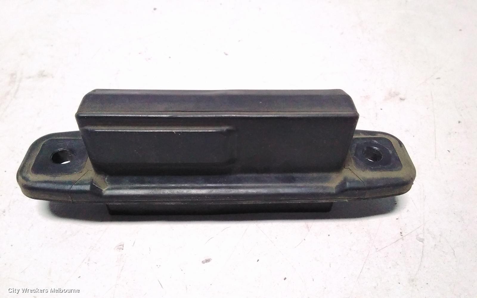 TOYOTA TARAGO REAR GARNISH, TAILGATE GARNISH (CENTRE), ACR50R/GSR50R, 12/2008 - 06/2020 - Image 2