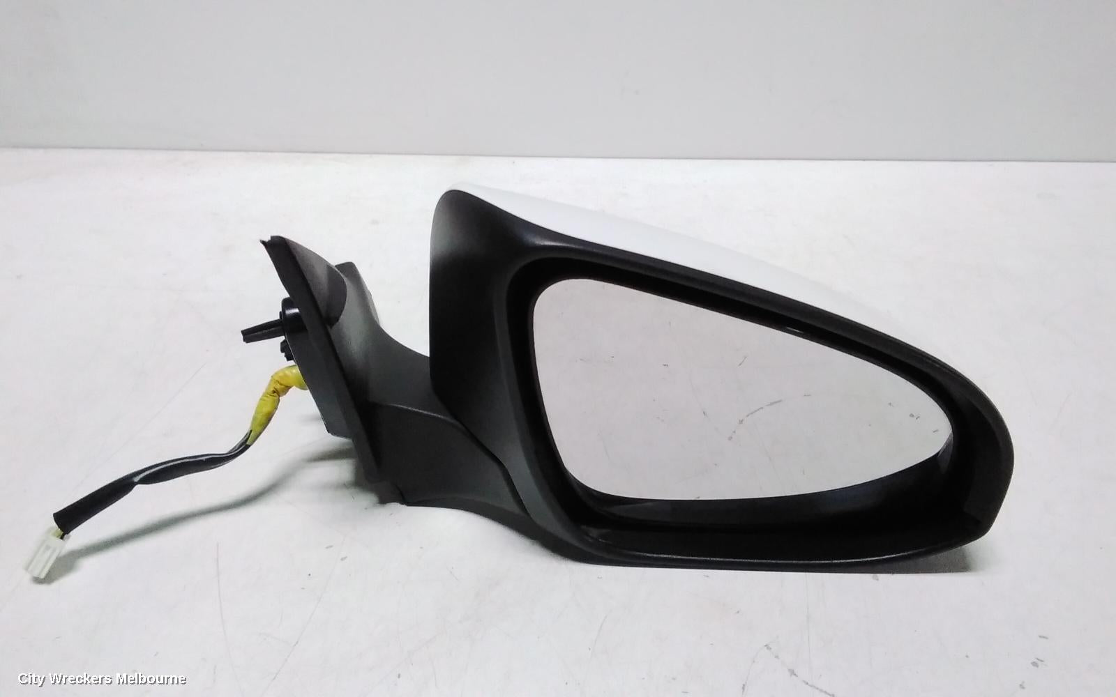 TOYOTA CAMRY RIGHT DOOR MIRROR, ASV50/AVV50, ATARA SL/HYBRID, W/ AUTO DIPPING TYPE, 04/2015 - 10/2017 - Image 2