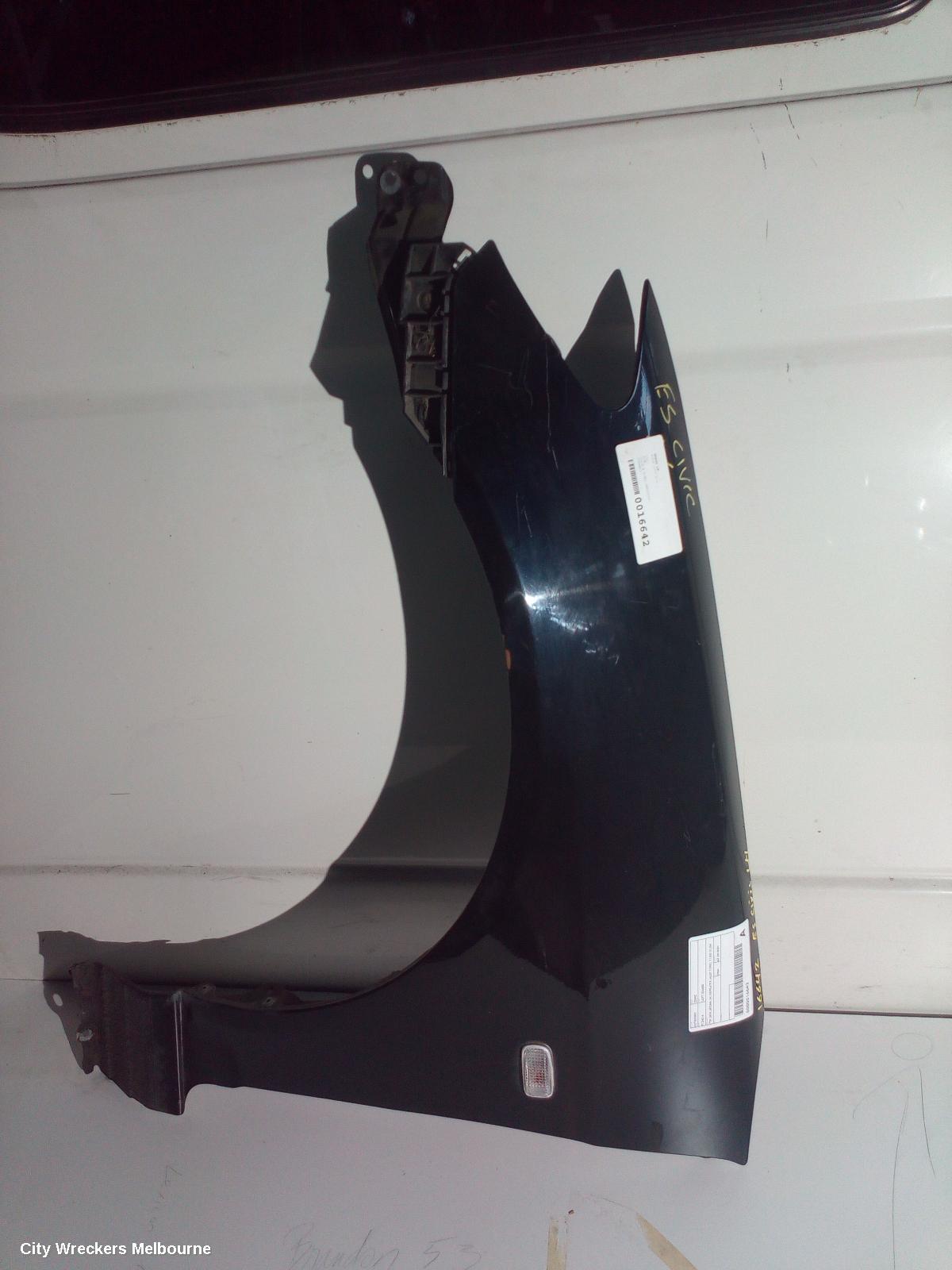HONDA CIVIC LEFT GUARD, 7TH GEN, SEDAN, W/ REPEATER (AUST TYPE), 11/2000 - 01/2004 - Image 3