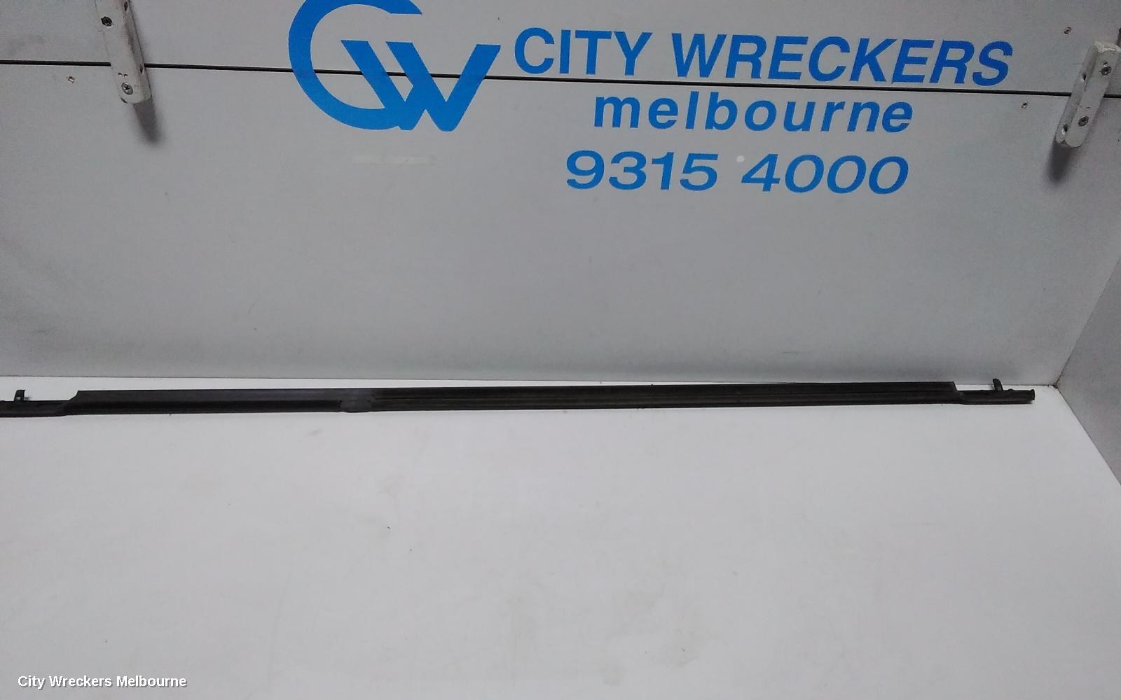 SUBARU OUTBACK DOOR MOULD, CHROME MOULD RHR: 68935, RH REAR, 6TH GEN, 08/2014 - 12/2020 - Image 2