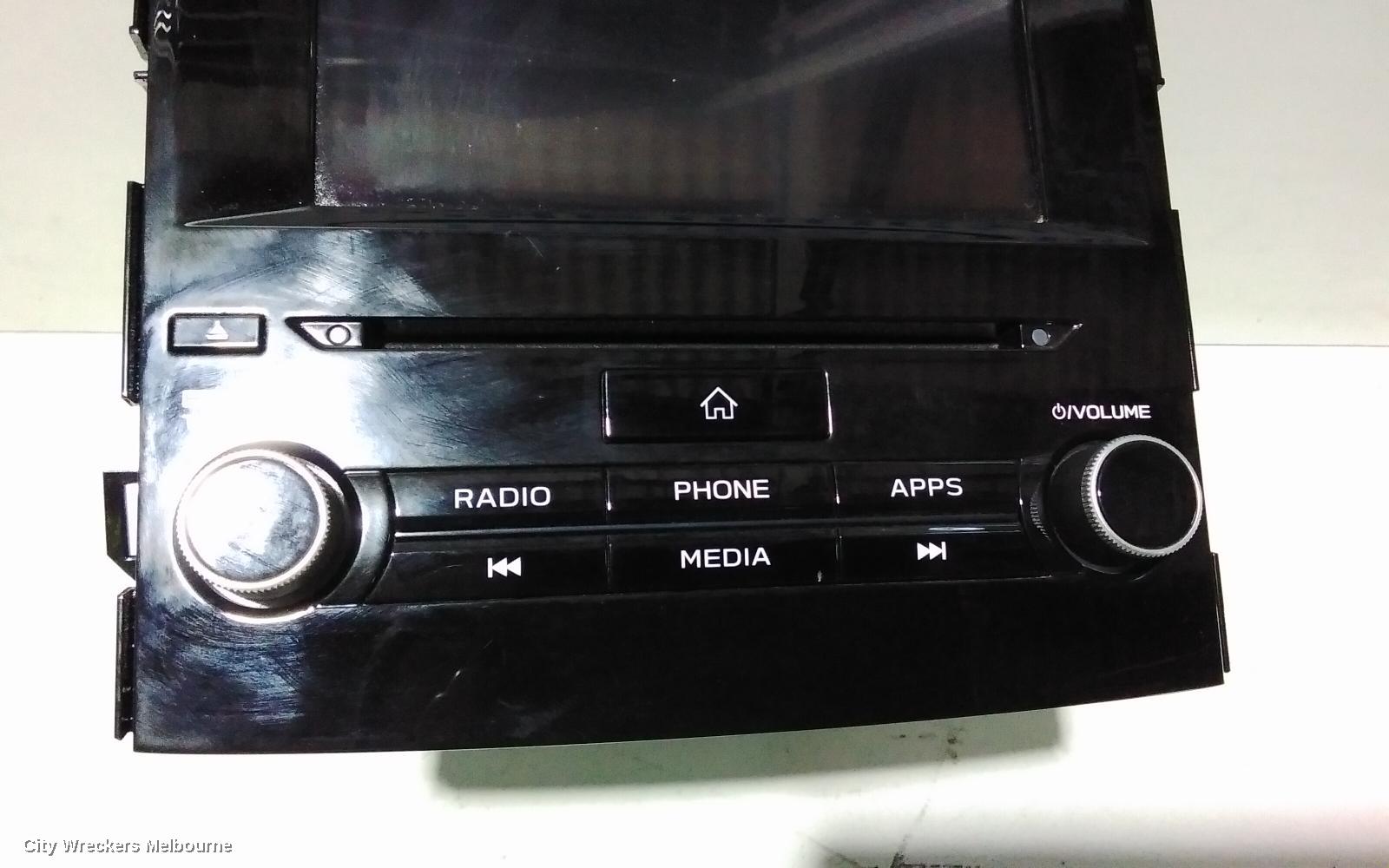SUBARU FORESTER RADIO/CD/DVD/SAT/TV, 6.5IN TOUCHSCREEN, SK, 08/2018 ONWARDS - Image 3