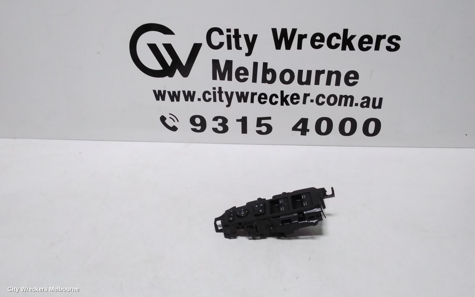 HONDA HRV PWR DR WIND SWITCH, RH FRONT (MASTER SWITCH), RU5, 12/2014 - 10/2021 - Image 1