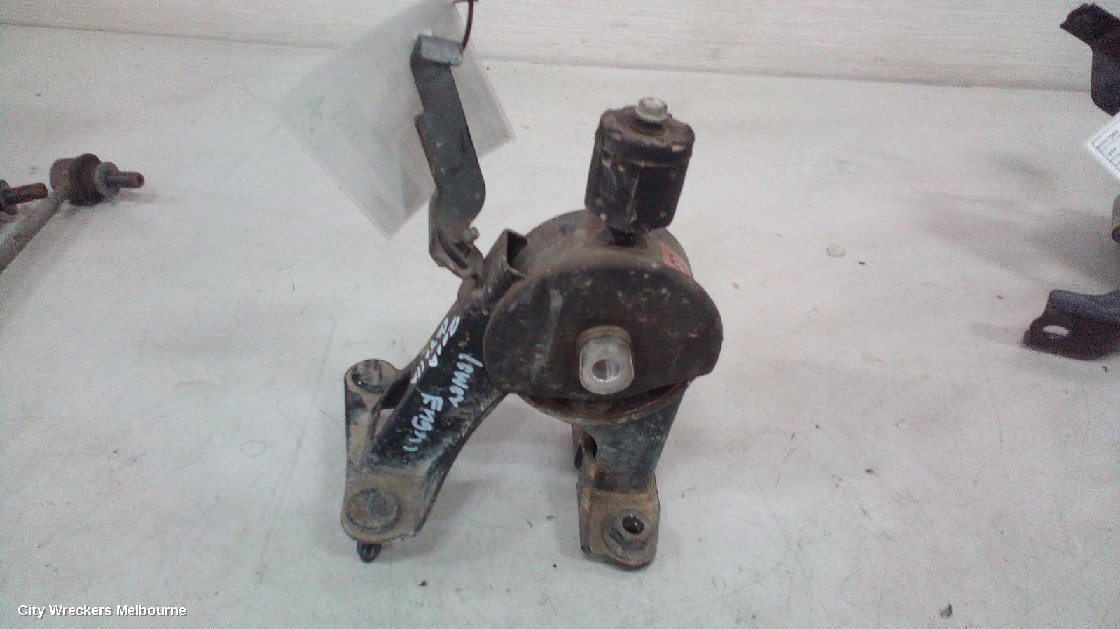 TOYOTA COROLLA MOUNT, 150 SERIES, 03/2007 - 12/2013 - Image 2