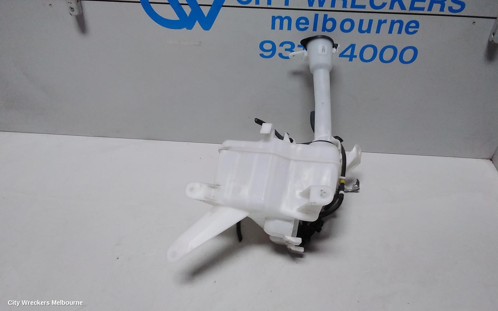 TOYOTA COROLLA WASHER BOTTLE, ZRE182R, HATCH, NON H/LAMP WASHER TYPE, 10/2012 - 06/2018 - Image 3