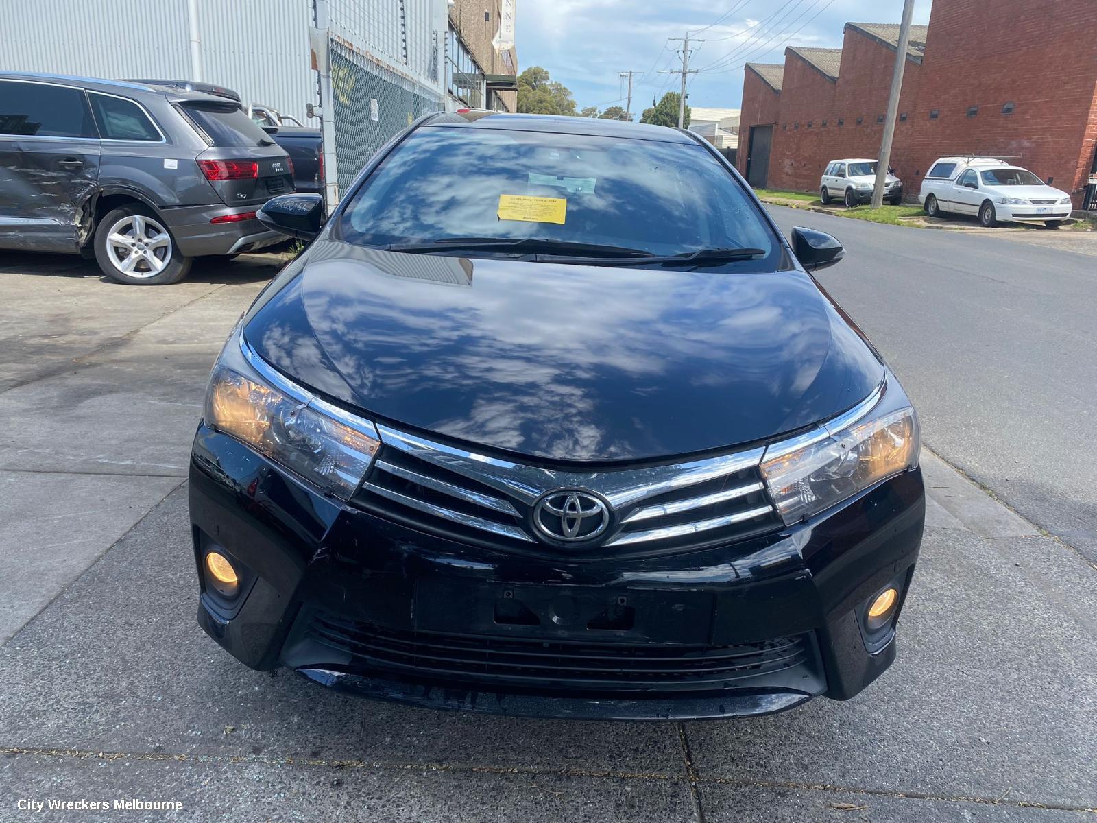 TOYOTA COROLLA LEFT FRONT DOOR, ZRE172R, SEDAN, 12/2013 - 06/2019 - Image 3