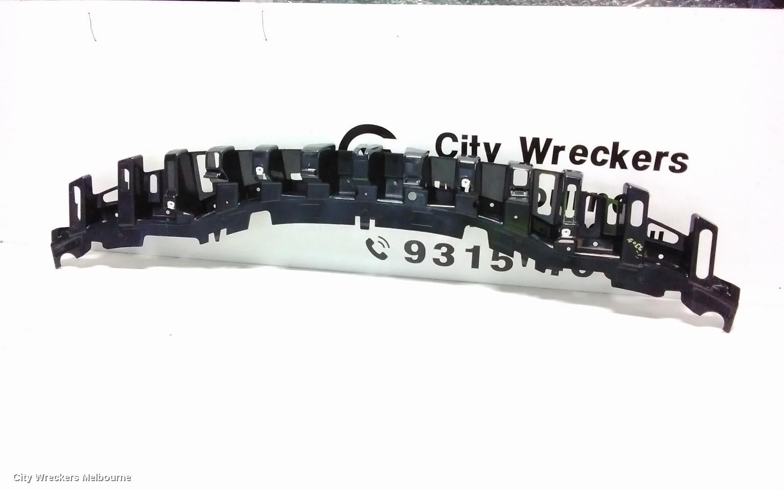 LAND ROVER RANGEROVER SPORT, L494, 12/2013 - 04/2022, FRONT BUMPER MIDDLE BRACKET DK62-17A793-AA : 109654 - Image 3