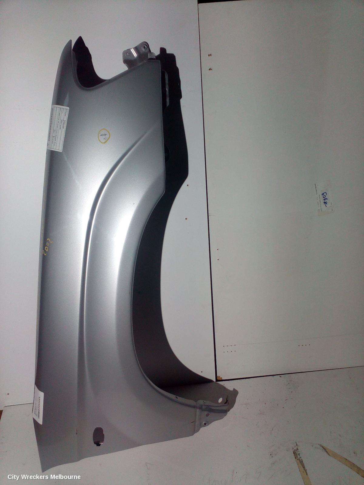 SUBARU FORESTER RIGHT GUARD, NON FLARED TYPE, VIN JF2SG, P/N 57110SA0009P, 05/2002 - 05/2005 - Image 2