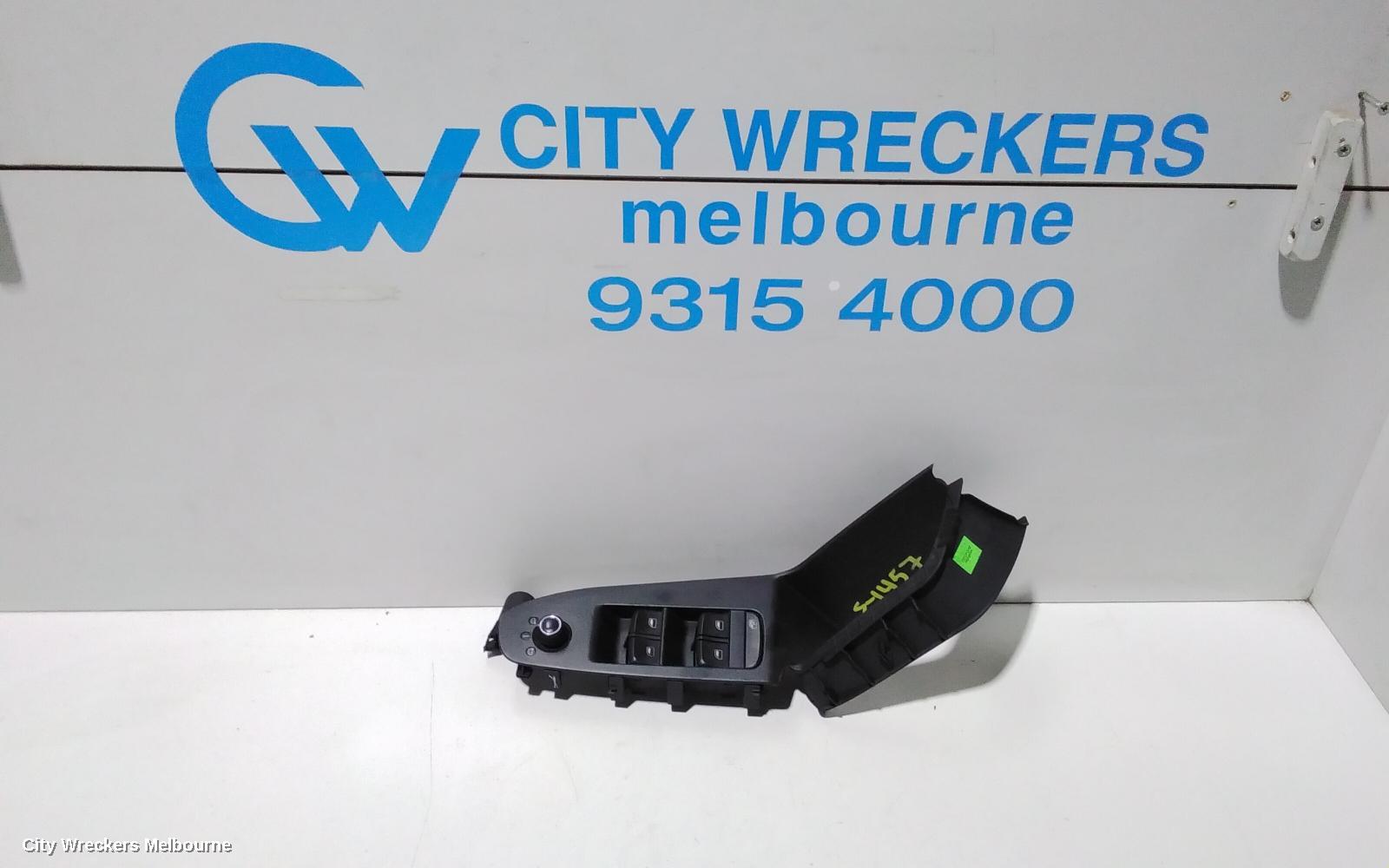 AUDI A4 PWR DR WIND SWITCH, RH FRONT (MASTER SWITCH), B8 8K, 02/2008 - 06/2012 - Image 1