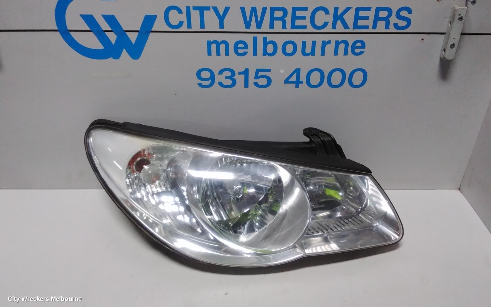 HYUNDAI ELANTRA RIGHT HEADLAMP, HD, 08/2006 - 03/2011 - Image 3