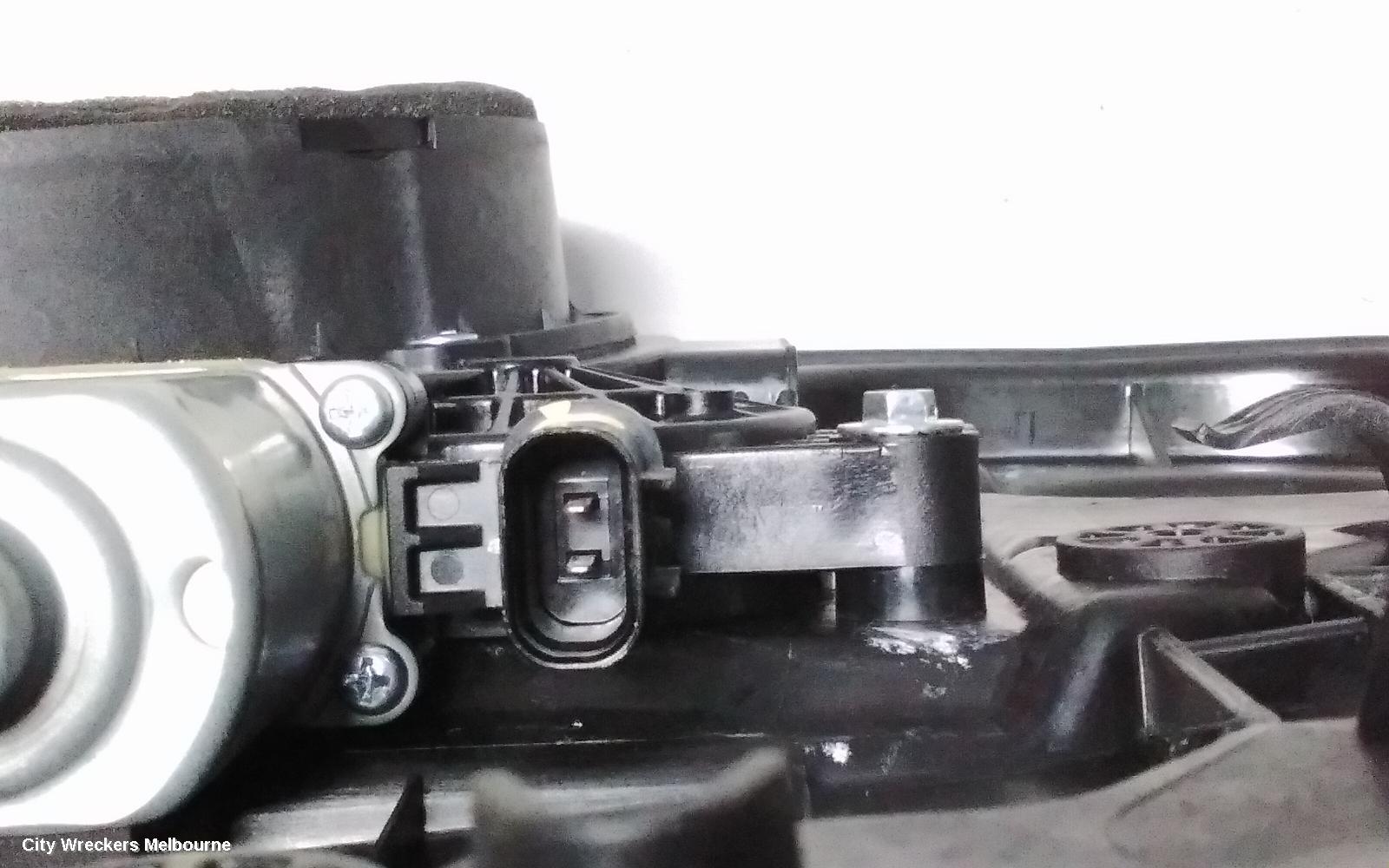 HYUNDAI I30 LEFT REAR WND REG/MOTOR, GD, HATCH, DOOR REG ASSY (REG AND MOTOR), (MOTOR-2 PIN), 03/2012 - 04/2017 - Image 3