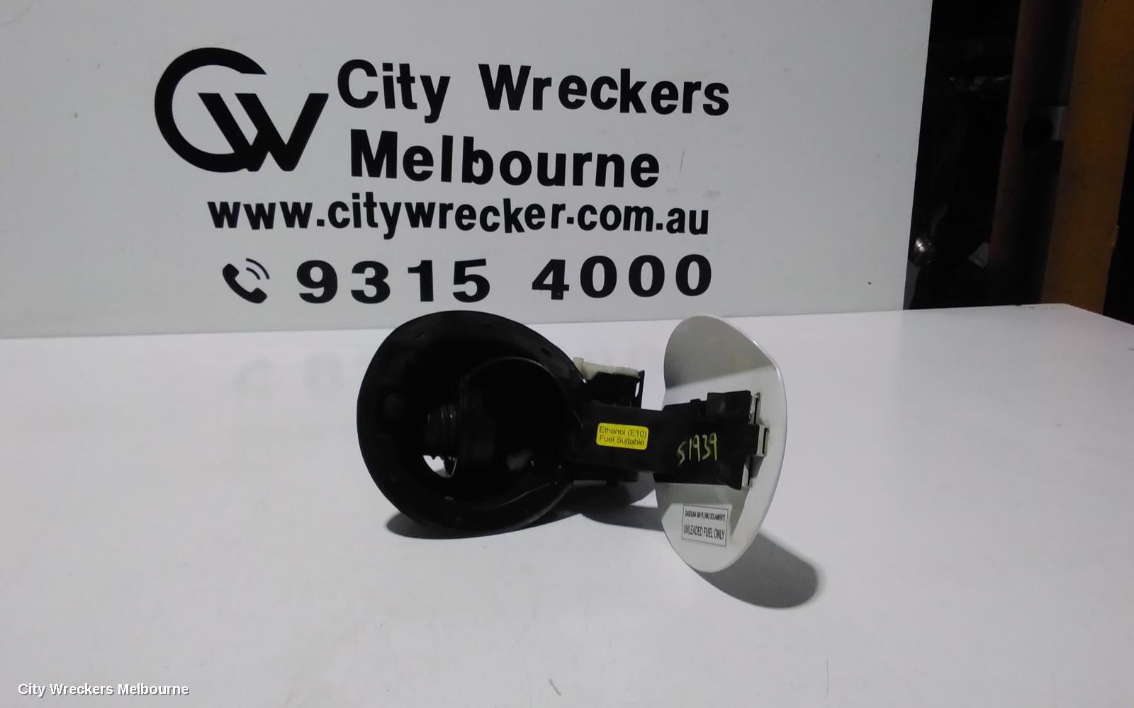 HOLDEN CRUZE FUEL DOOR / FILLER, FUEL DOOR, JH, 03/2011 - 01/2017 - Image 1