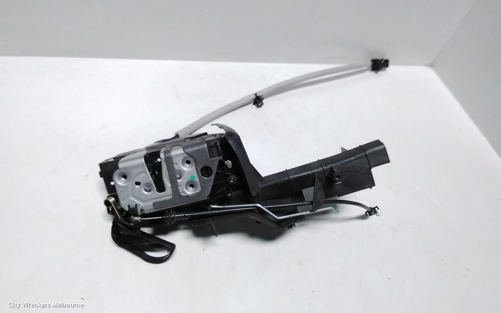 FORD FOCUS DOOR/BOOT/GATE LOCK, RIGHT FRONT DOOR LOCK, HATCH, RS/ST, LZ, 10/2014 - 11/2018 - Image 3