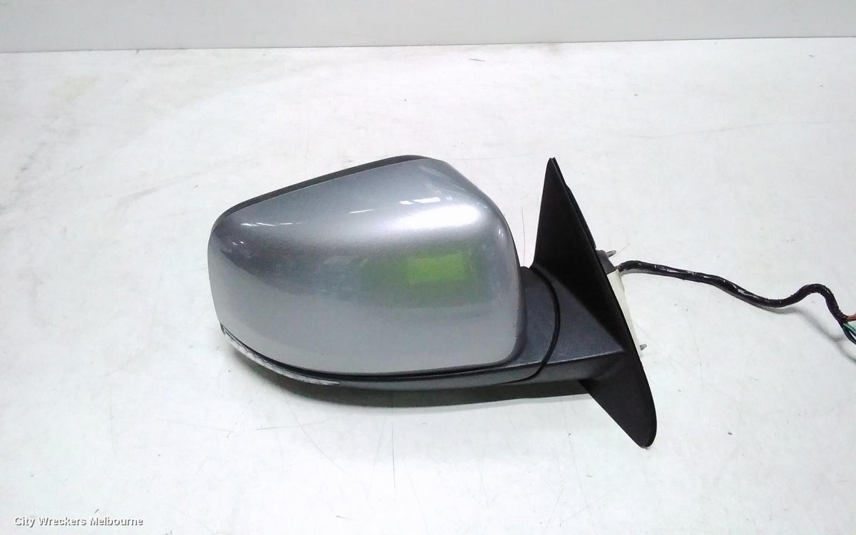JEEP GRANDCHEROKEE RIGHT DOOR MIRROR, W/ MEMORY, AUTO DIM, NON BLIND SPOT, PUDDLE, COLOUR CODED, WK, 04/2013 - 12/2016 - Image 2
