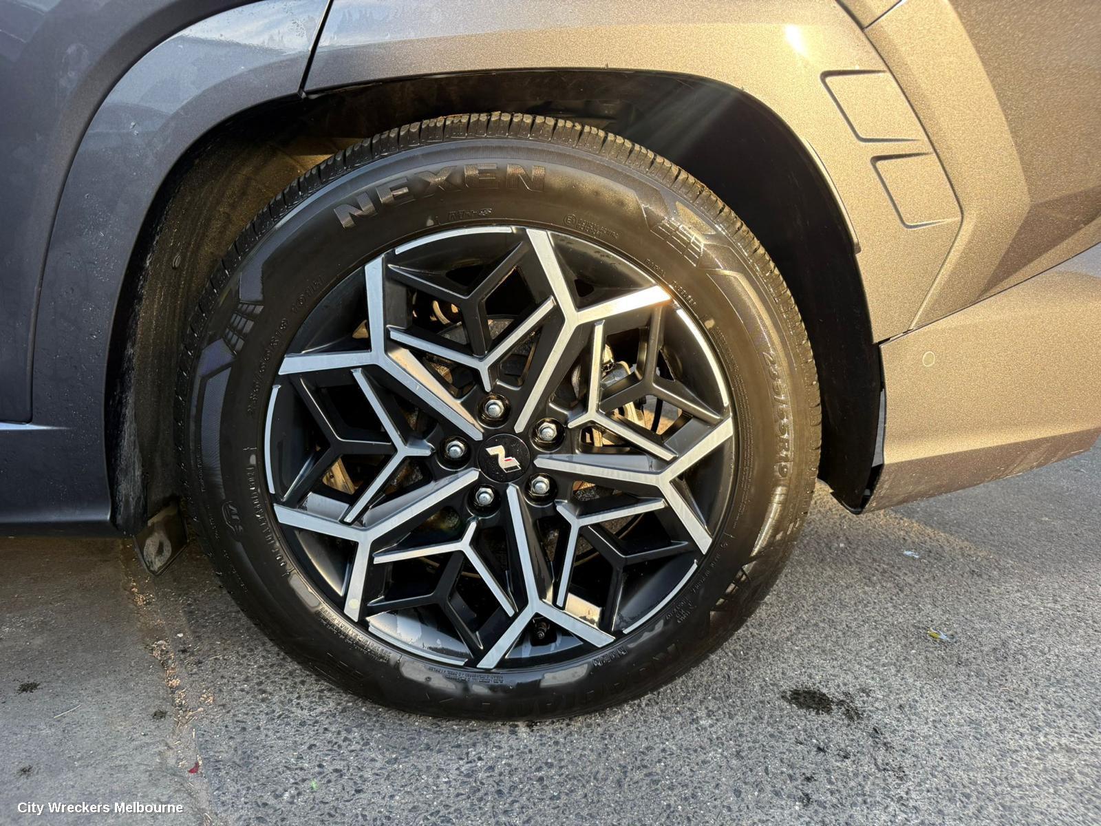 HYUNDAI TUCSON WHEEL MAG, FACTORY, 19X7.5IN, N LINE, NX4, 02/2021 - 01/2024 - Image 1