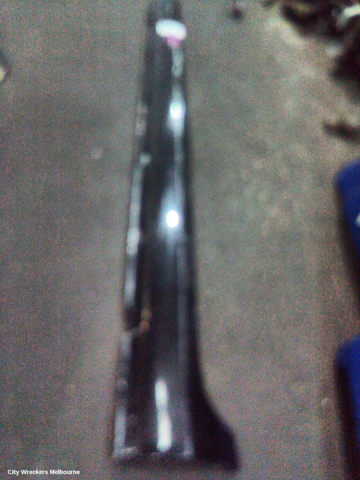 HOLDEN COMMODORE SIDE STEP/SKIRT, VF, LH SIDE, SEDAN, EVOKE/INTERNATIONAL/CALAIS, 05/2013 - 12/2017 - Image 1