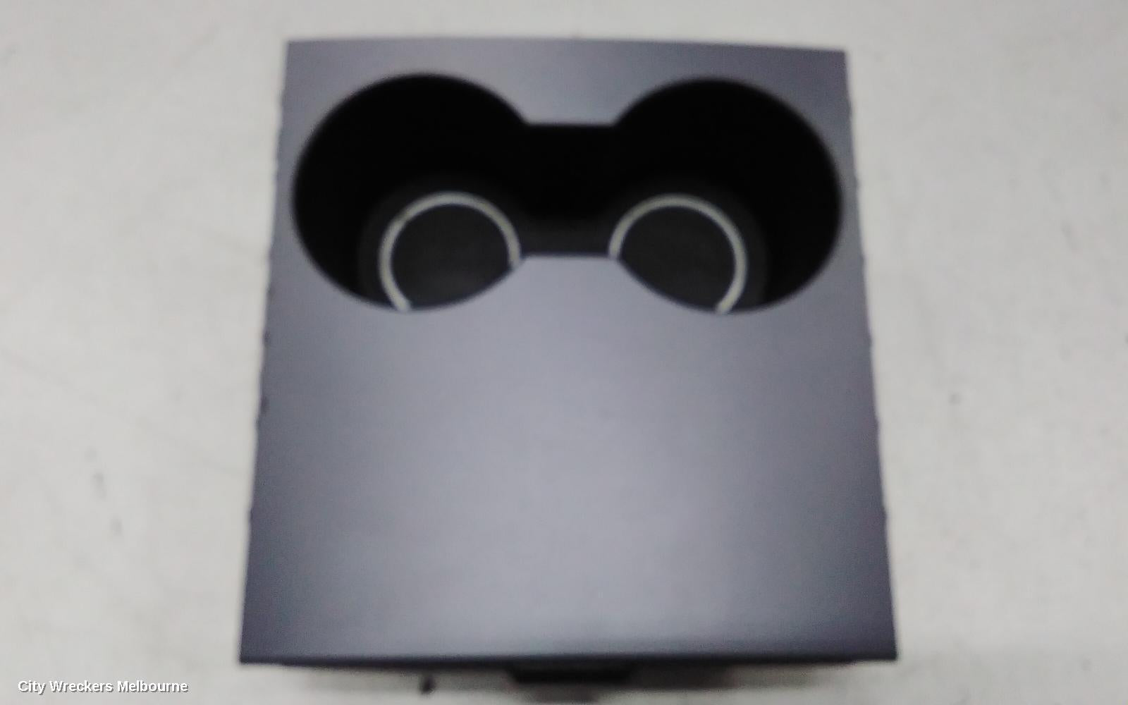 TESLA MODEL 3 TRIM PANEL, 1ST GEN, 06/2019 ONWARDS - Image 2