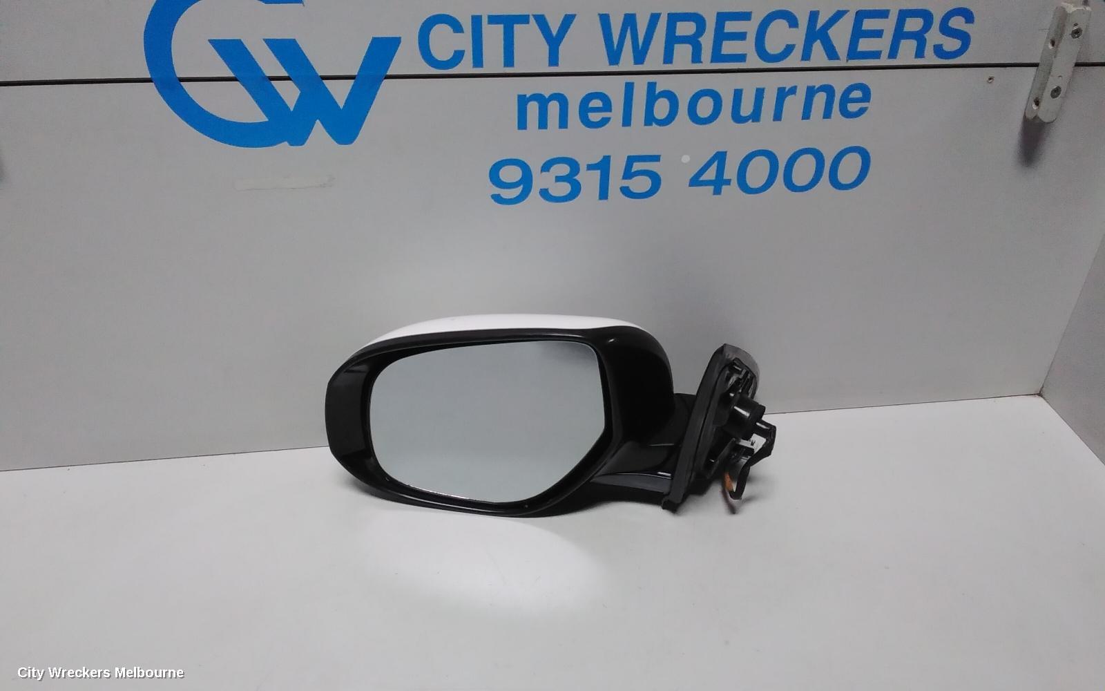 MITSUBISHI OUTLANDER LEFT DOOR MIRROR, ZJ, NON FLASHER TYPE (3 WIRE), 10/2012 - 03/2015 - Image 1