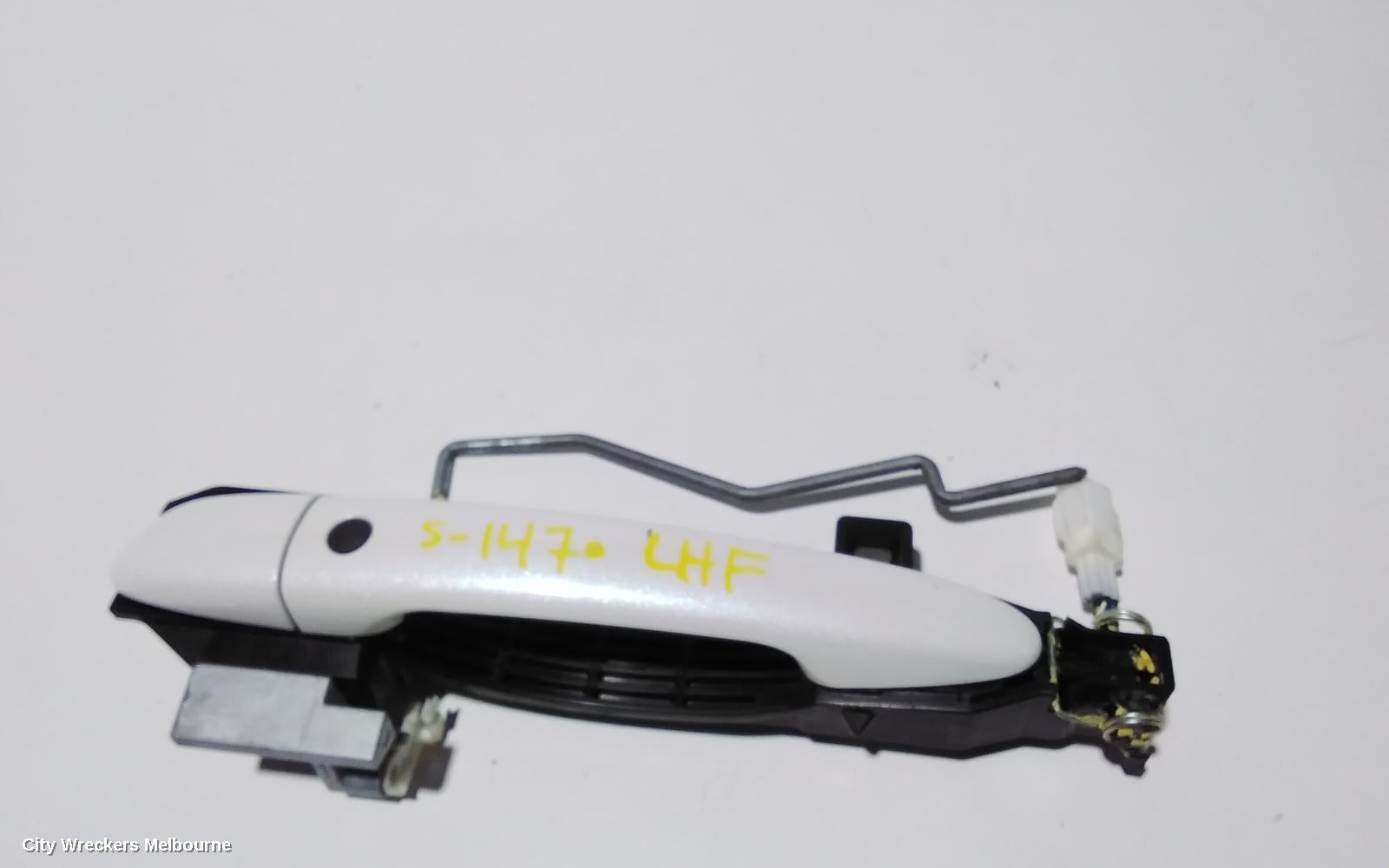 MAZDA CX3 DOOR HANDLE, OUTER, LH FRONT, W/ KEYLESS ENTRY TYPE, COLOUR CODED, DK, 03/2015 ONWARDS - Image 1