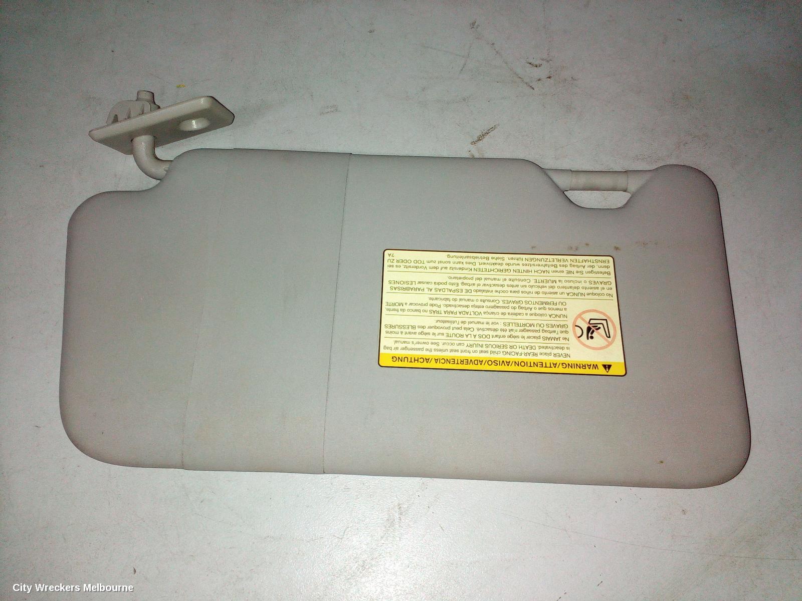 NISSAN MICRA RIGHT HEADLAMP, K13, 11/2010 - 11/2012 - Image 2