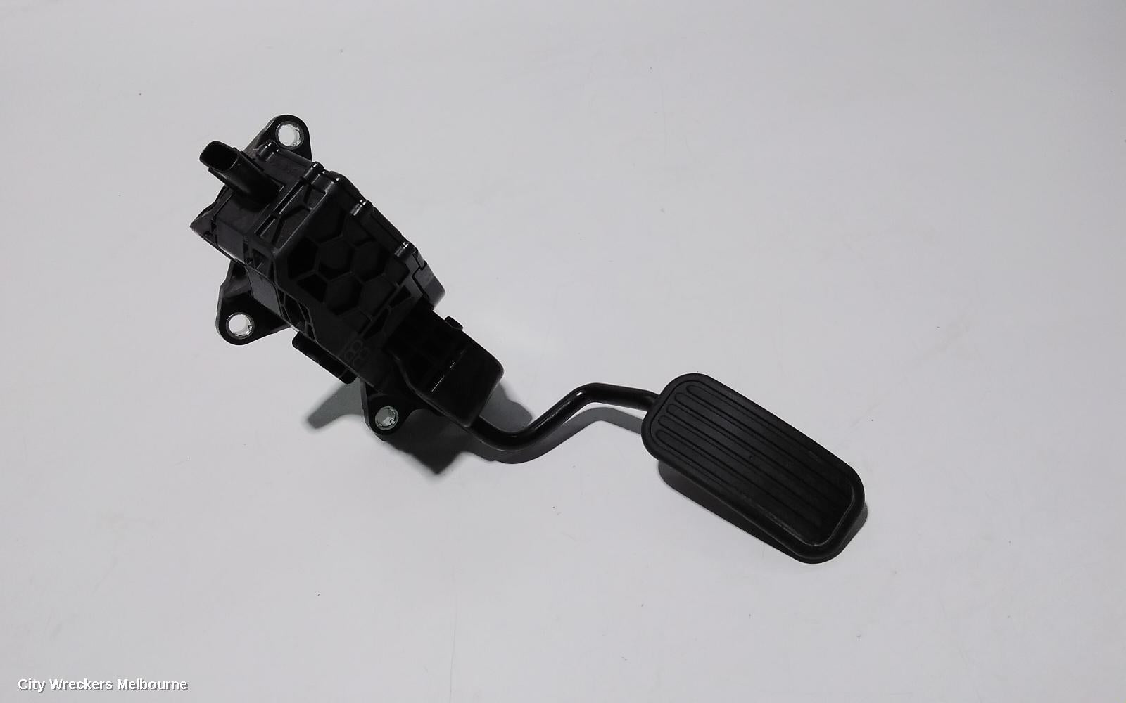 TOYOTA COROLLA PEDAL ASSEMBLY, E210, ACCELERATOR PEDAL, 07/2018 ONWARDS - Image 1