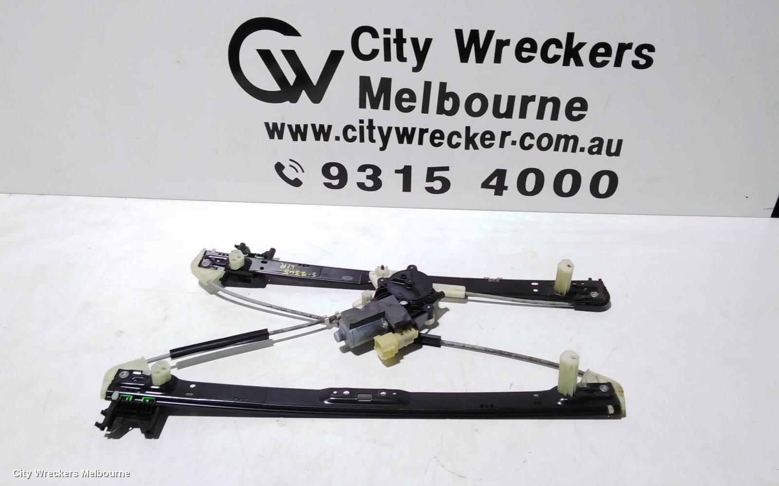 LAND ROVER RANGEROVER SPORT LEFT REAR WND REG/MOTOR, L494, 12/2013 - 04/2022 - Image 1