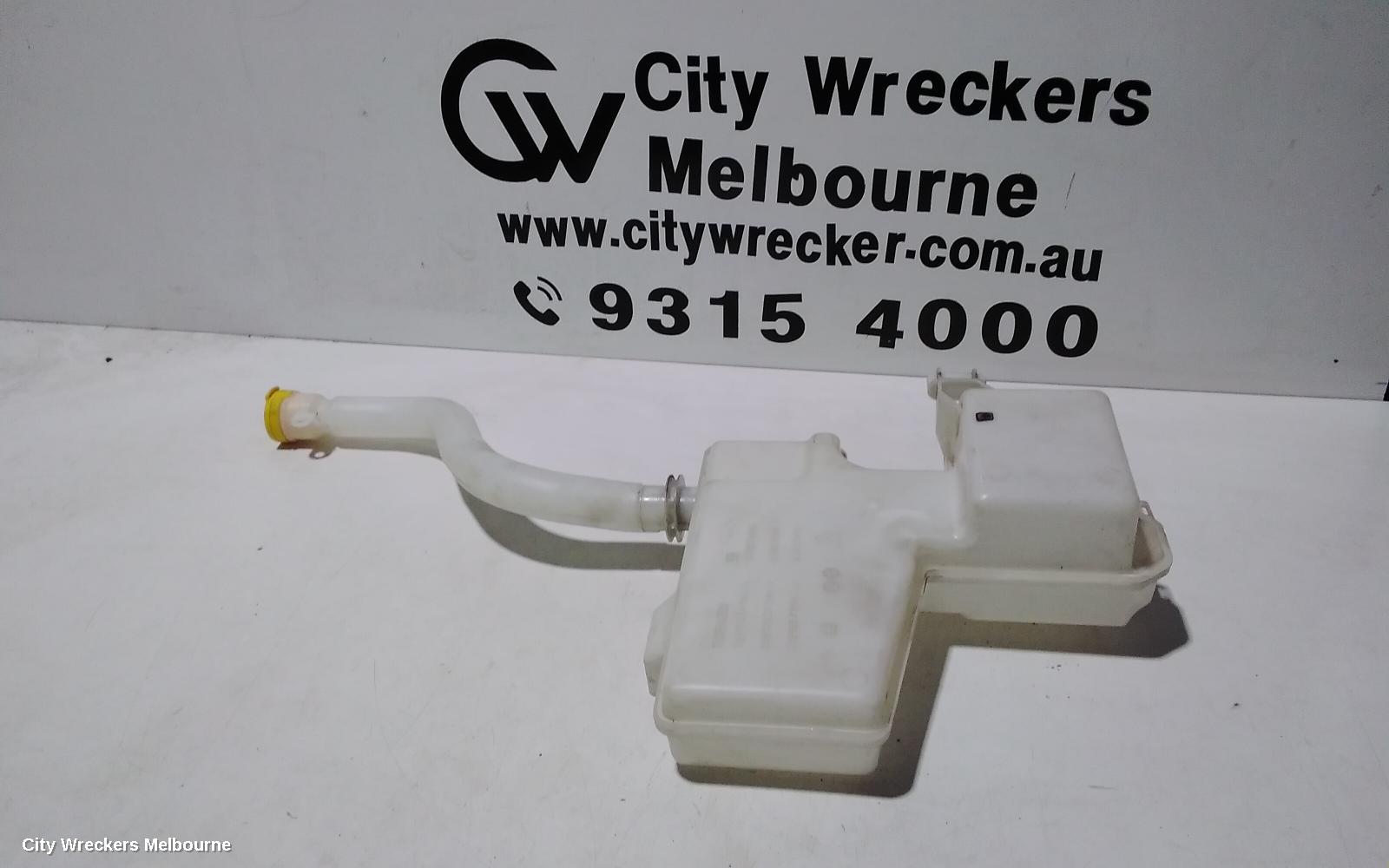 MITSUBISHI EXPRESS WASHER BOTTLE, SN, 03/2020 - 12/2022 - Image 1