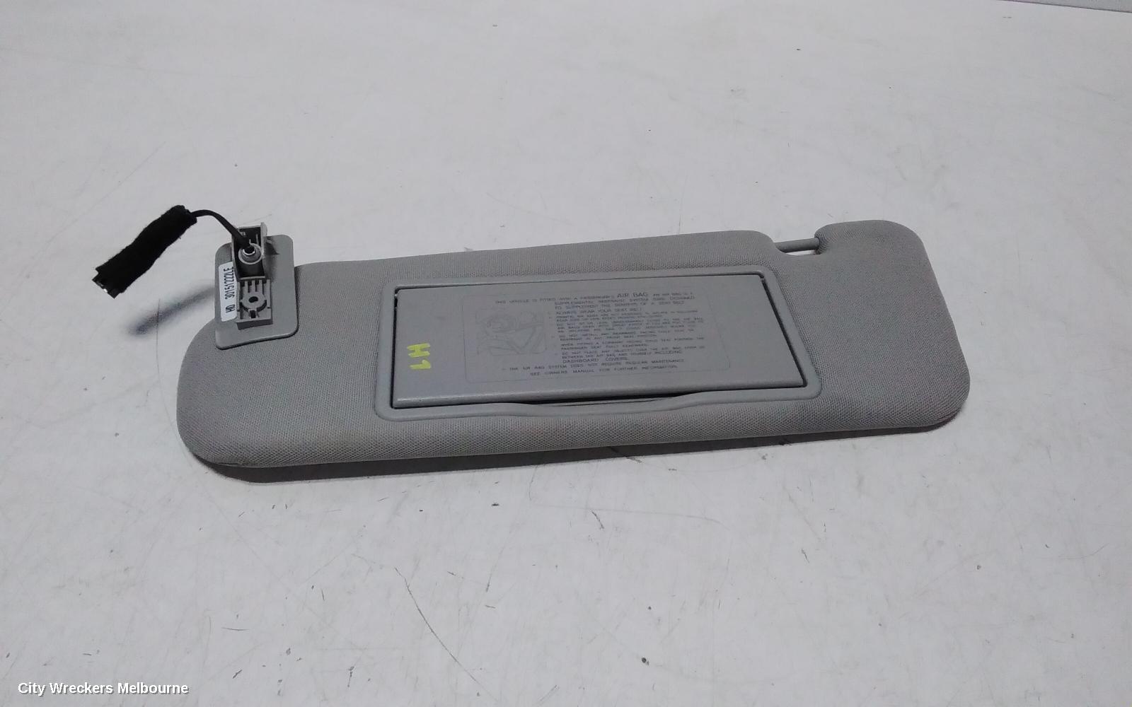 HOLDEN COMMODORE SUNVISOR, VF, LH SIDE, 05/2013 - 12/2017 - Image 1
