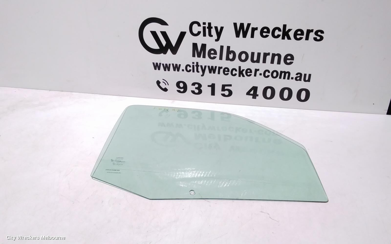 JEEP CHEROKEE RIGHT FRONT DOOR WINDOW, KK, 11/2007 - 10/2012 - Image 1
