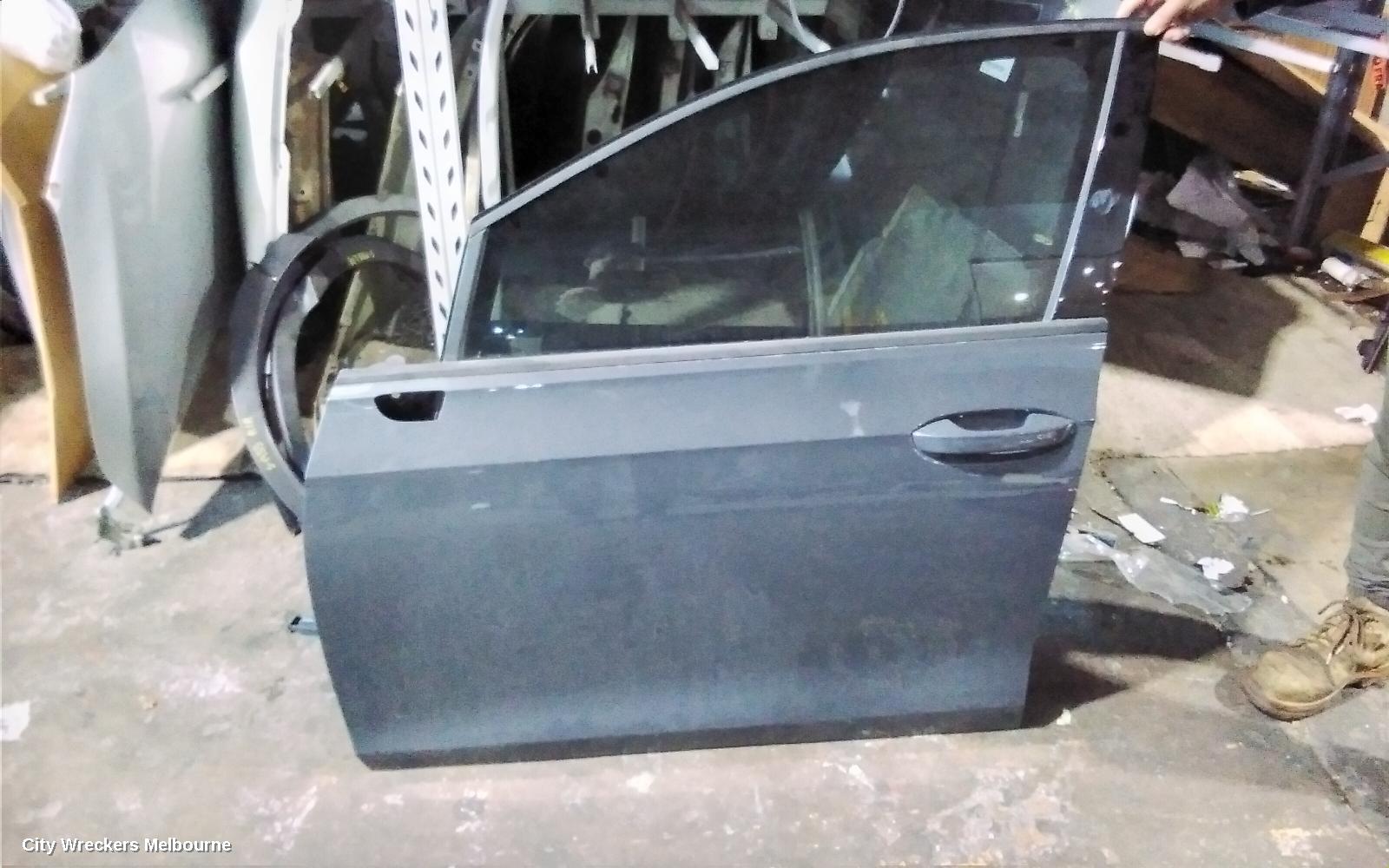VOLKSWAGEN GOLF LEFT FRONT DOOR, GEN 8, 09/2020 ONWARDS - Image 1