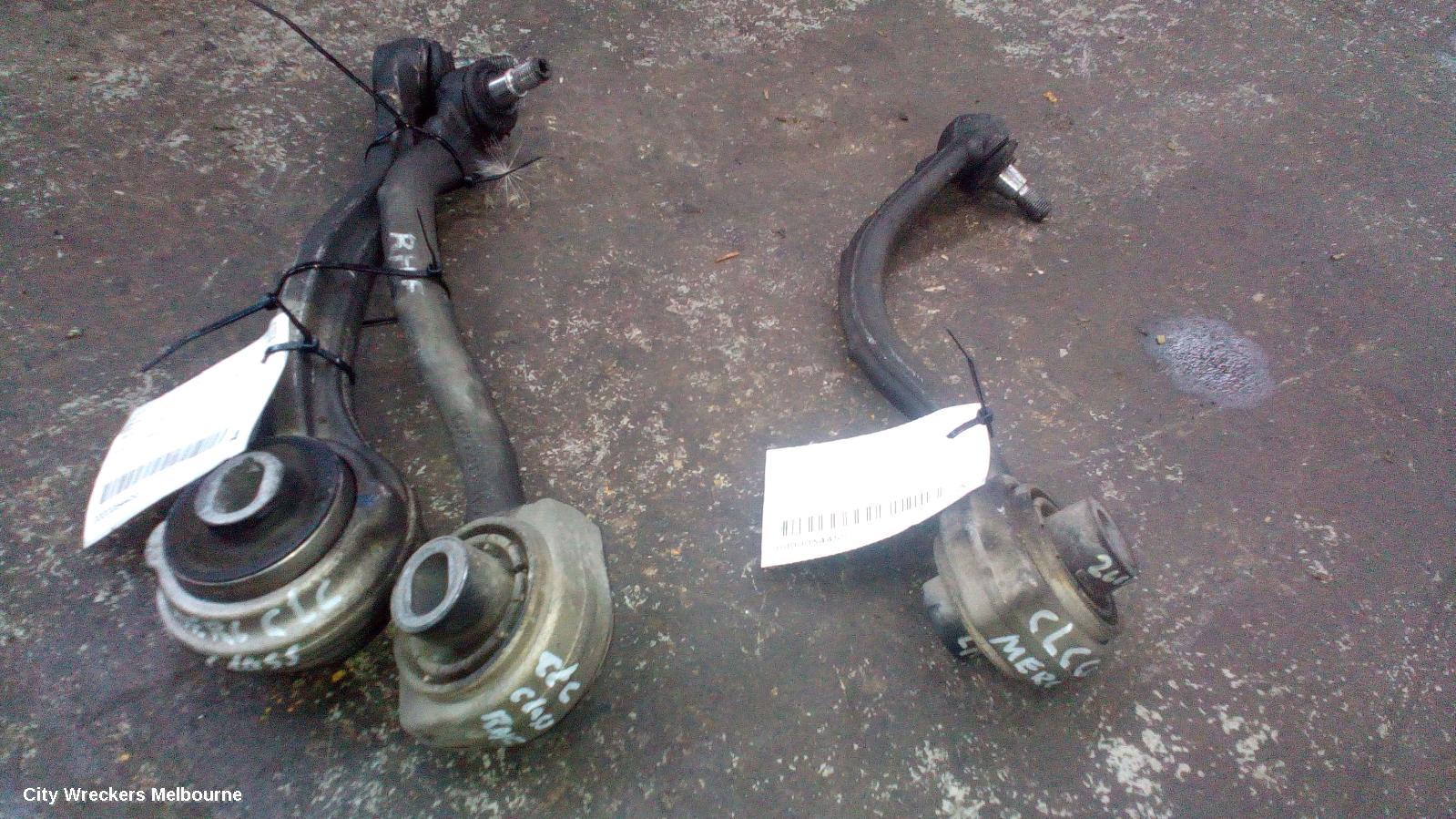 MERCEDES CLC CLASS RIGHT FRONT LOWER CONTROL ARM, FRONT, CL203, 08/2008 - 03/2011 - Image 3