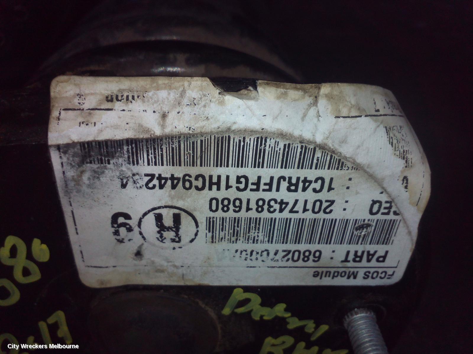 JEEP GRANDCHEROKEE RIGHT FRONT STRUT, WK, STANDARD TYPE, 09/2016 ONWARDS - Image 1
