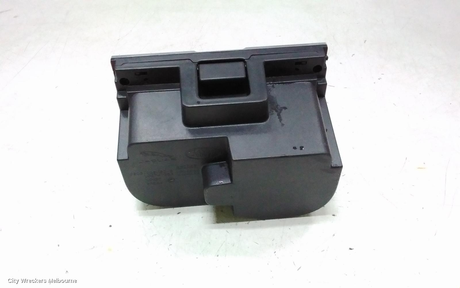 LAND ROVER DISCOVERY SPORT TRIM PANEL, L550, 01/2015 ONWARDS - Image 3