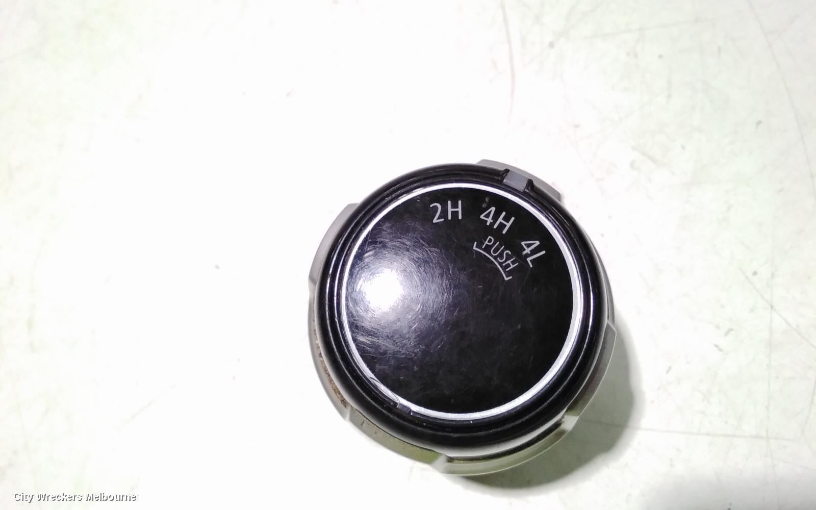 MITSUBISHI TRITON, 4WD SWITCH, EASY SELECT, MQ-MR, 03/2015 - 10/2023, 4WD SWITCH: 97918 - Image 2