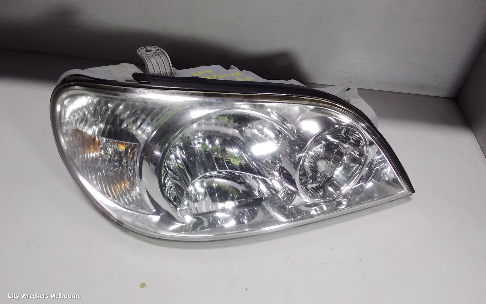 KIA CARNIVAL/GRAND CARNIVAL RIGHT HEADLAMP, KV SII, 12/2001 - 09/2006 - Image 2
