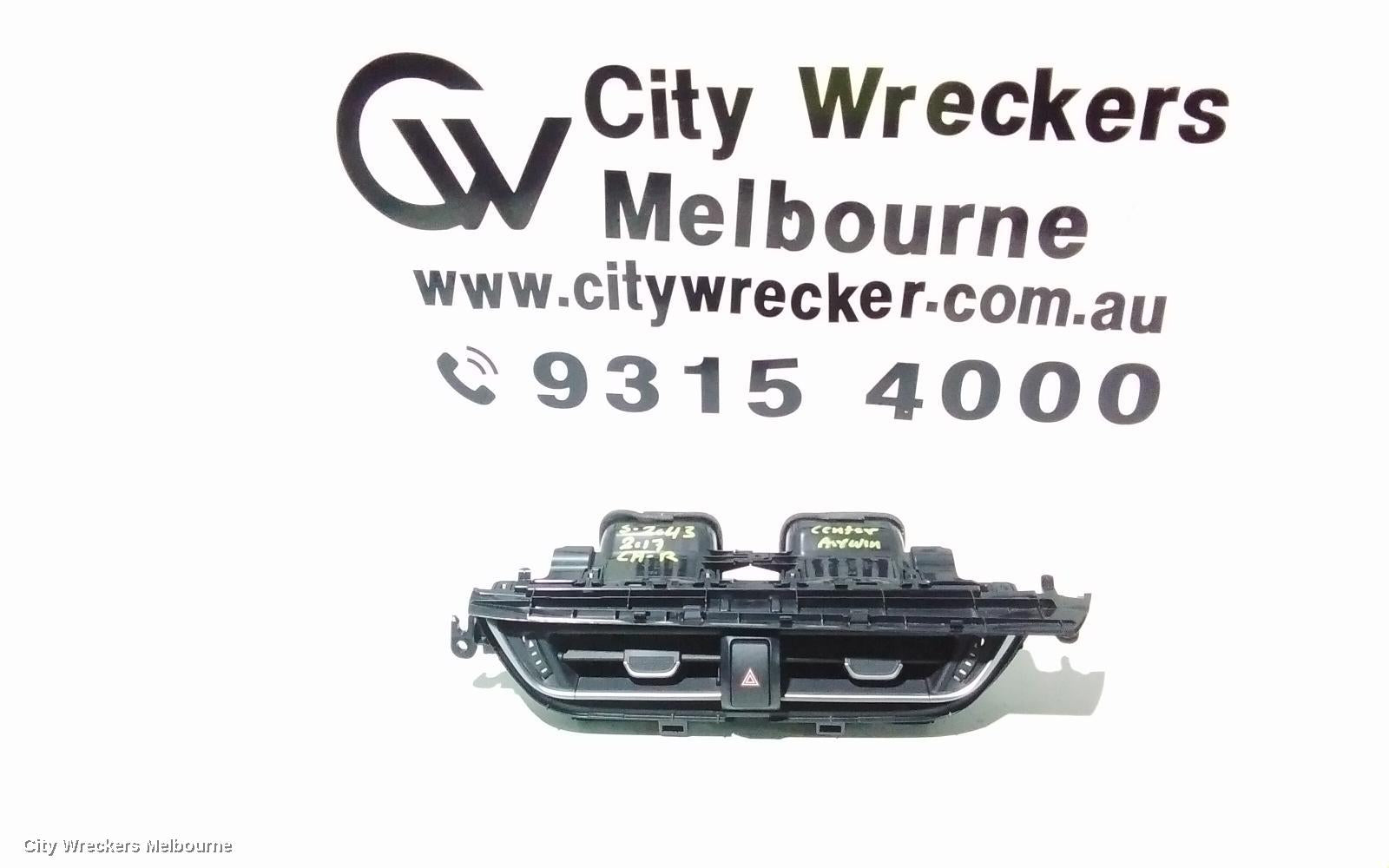 TOYOTA C-HR, GEN 1, 12/2016 - 09/2023, CENTRE AIRVENT: 104226 - Image 1