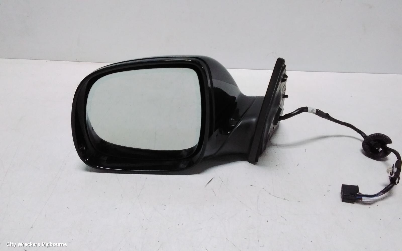 AUDI Q7 LEFT DOOR MIRROR, 4L, POWER FOLD, W/ INDICATOR, MEMORY & NO LANE CHANGE ASSIST TYPE, 09/2006 - 09/2009 - Image 3